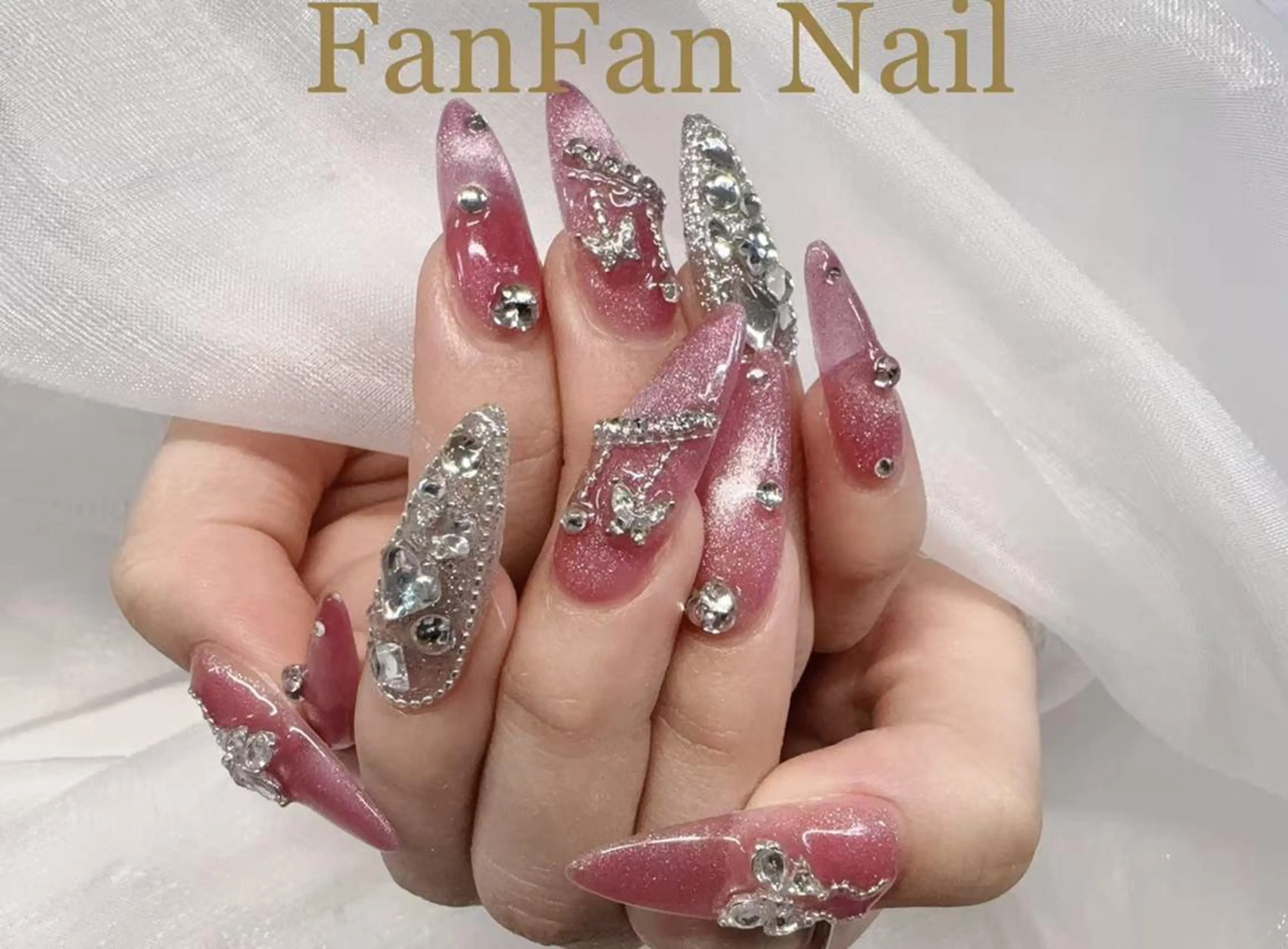 ネイル FanFan 長さ出し専門のネイルデザイン