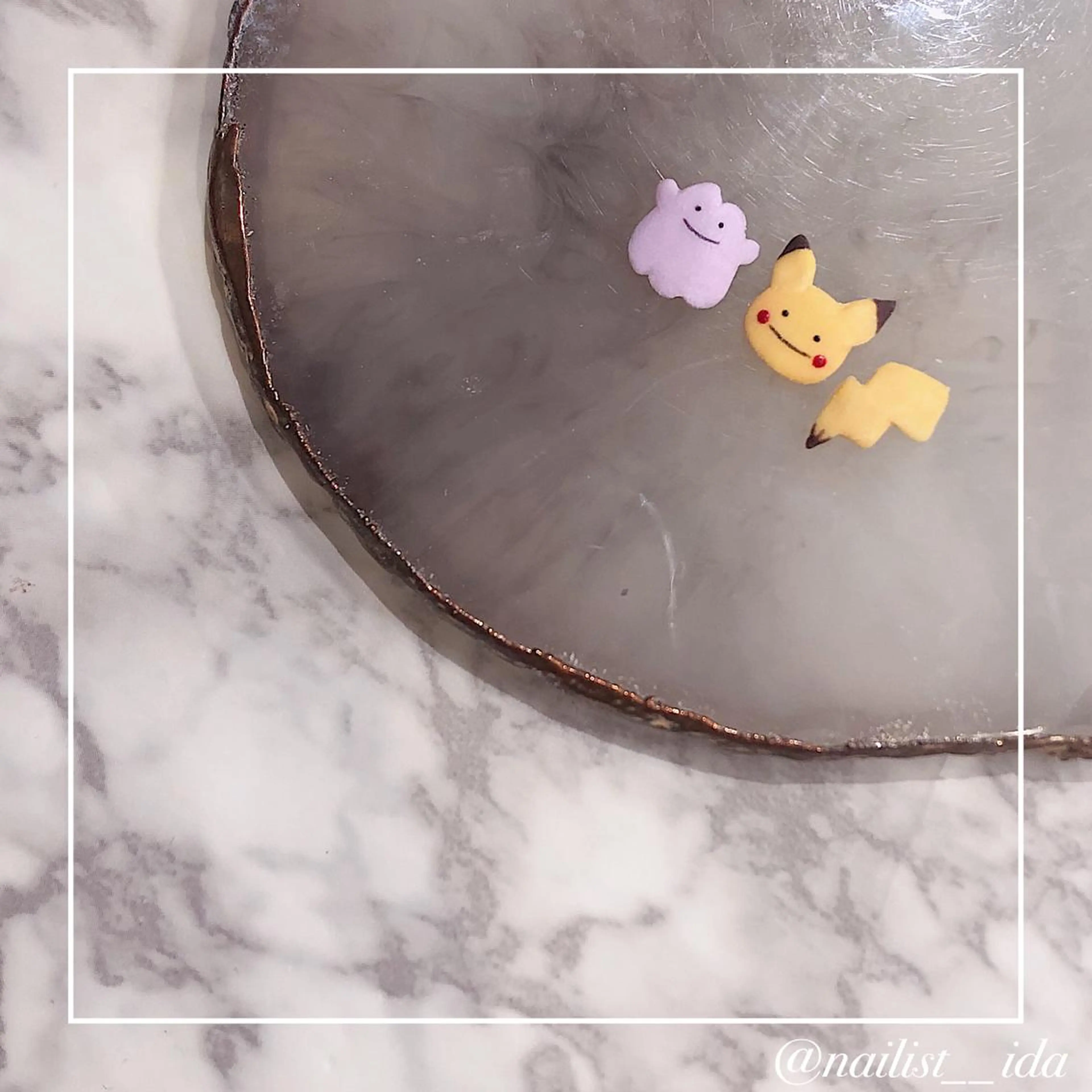 ネイル Arowa 伊田のネイルデザイン