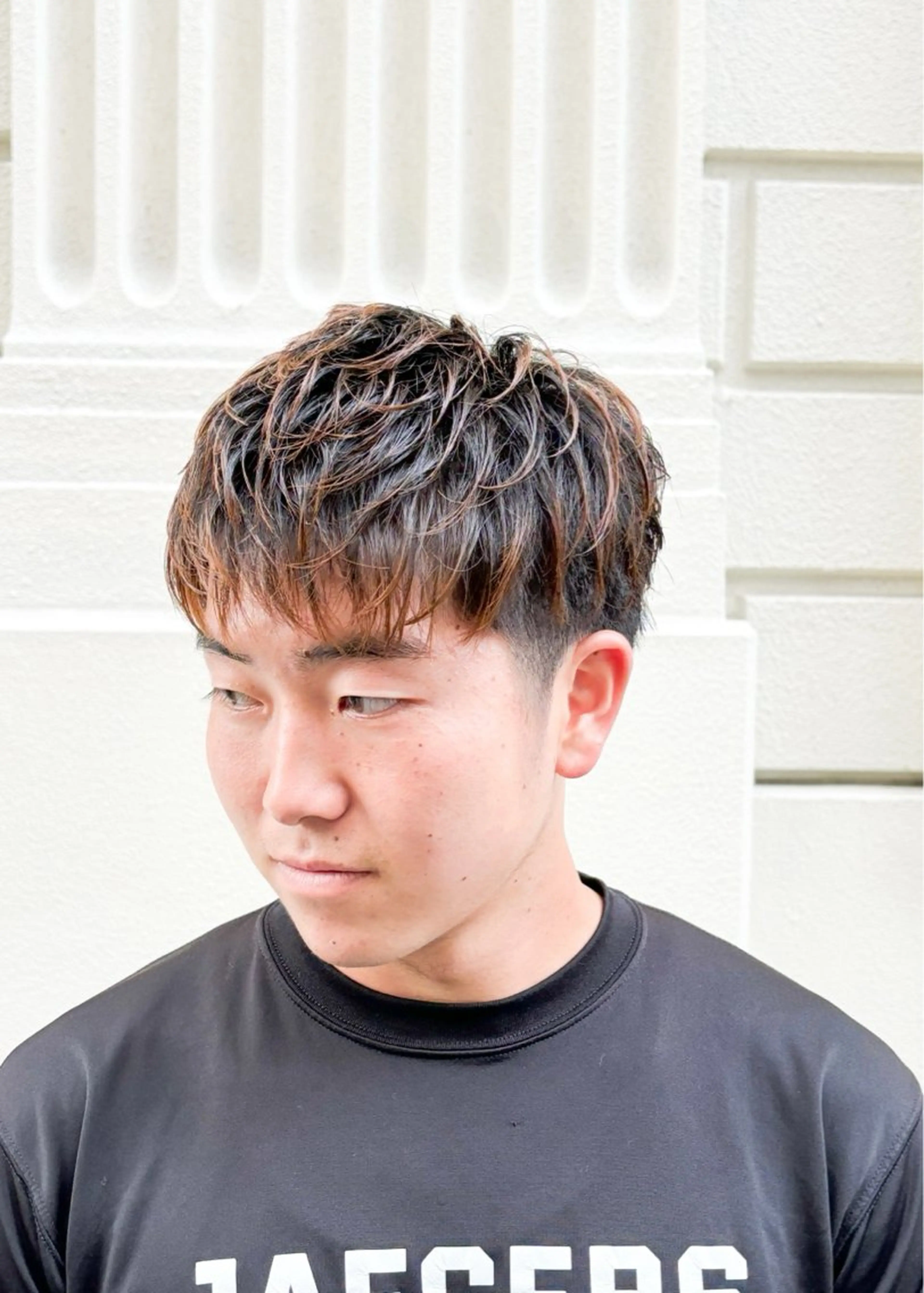 ショート カラー メンズ アッシュ アッシュブラウン ブラウンカラー グラデーションカラー カット ヘアカラー 三宮メンズカット ヨシイッキのヘアスタイル