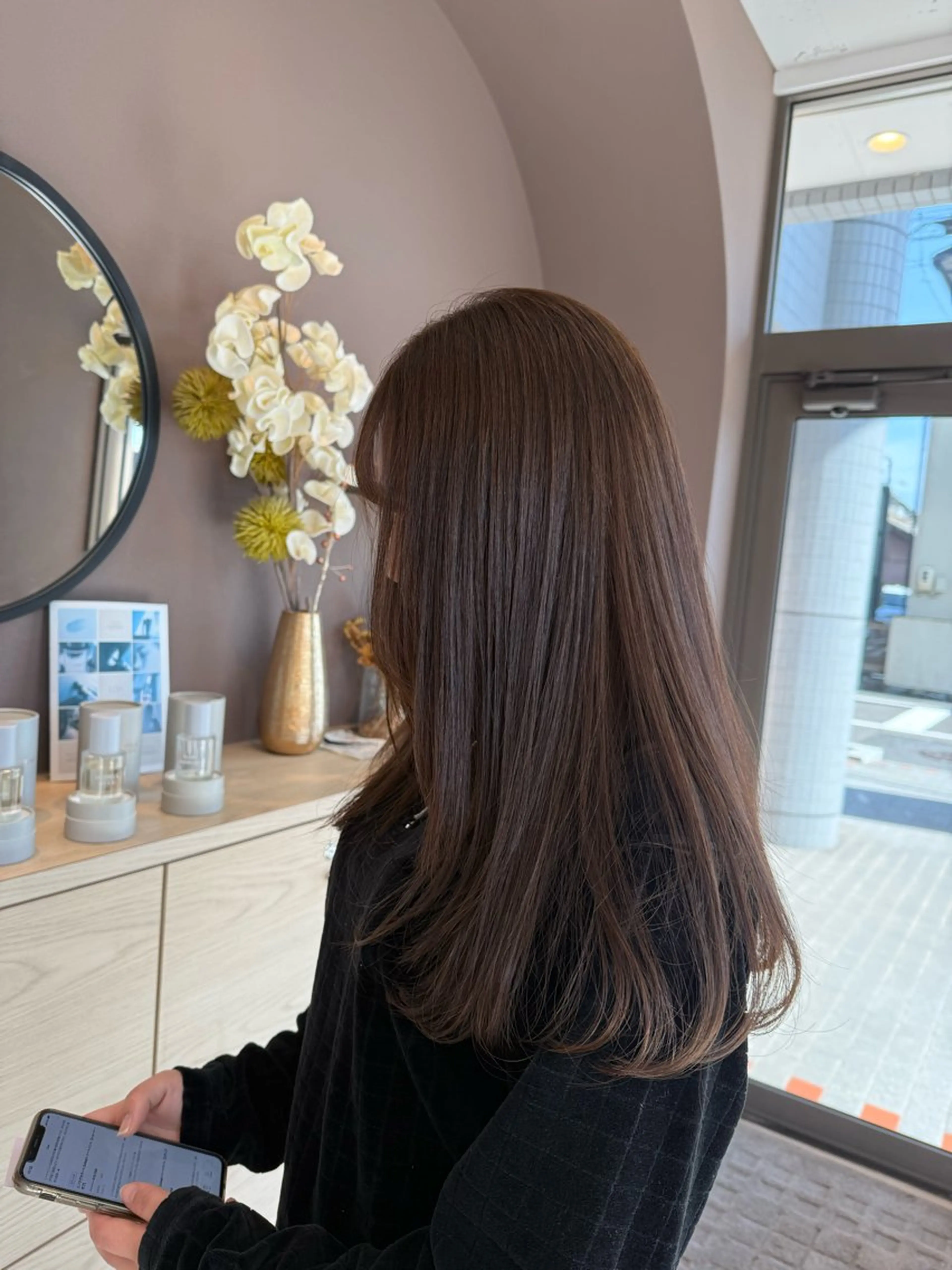 ロング アッシュ アッシュブラウン Lien.AKI 透明感カラー🤍のヘアスタイル