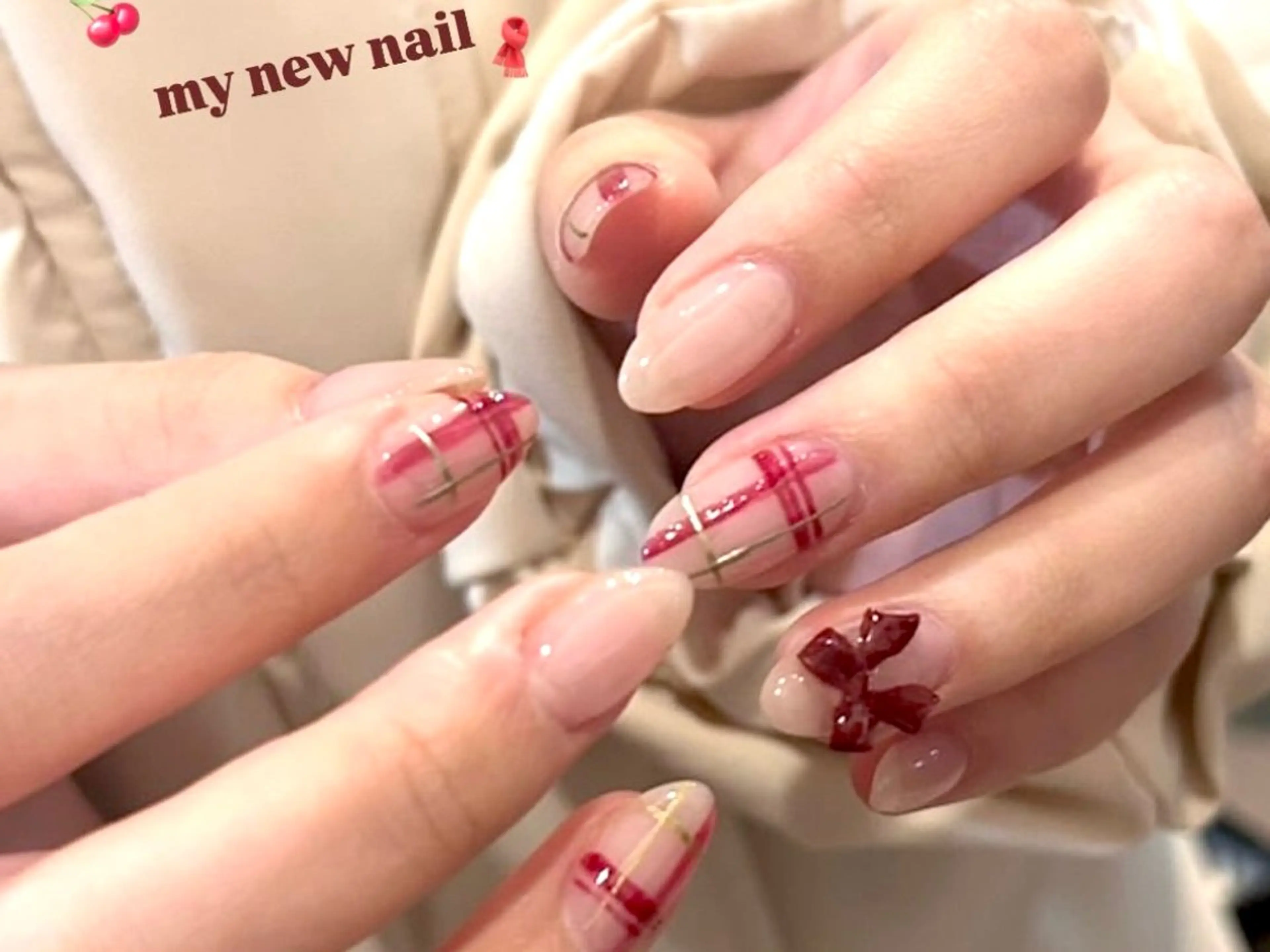 ネイル ハンドネイル 🍓リスブラン MELのネイルデザイン