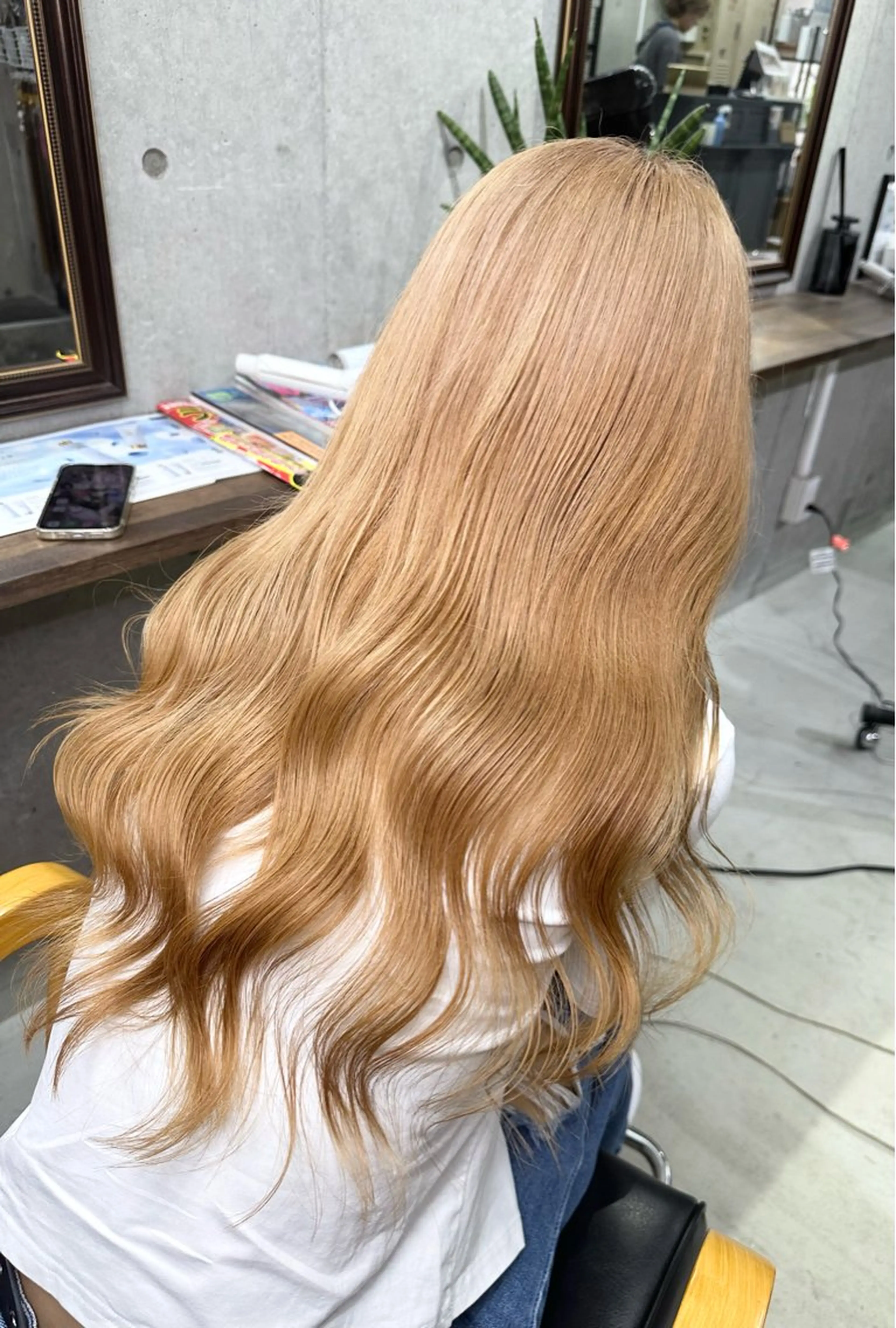 【定番メニュー】カット＋全体カラーの写真