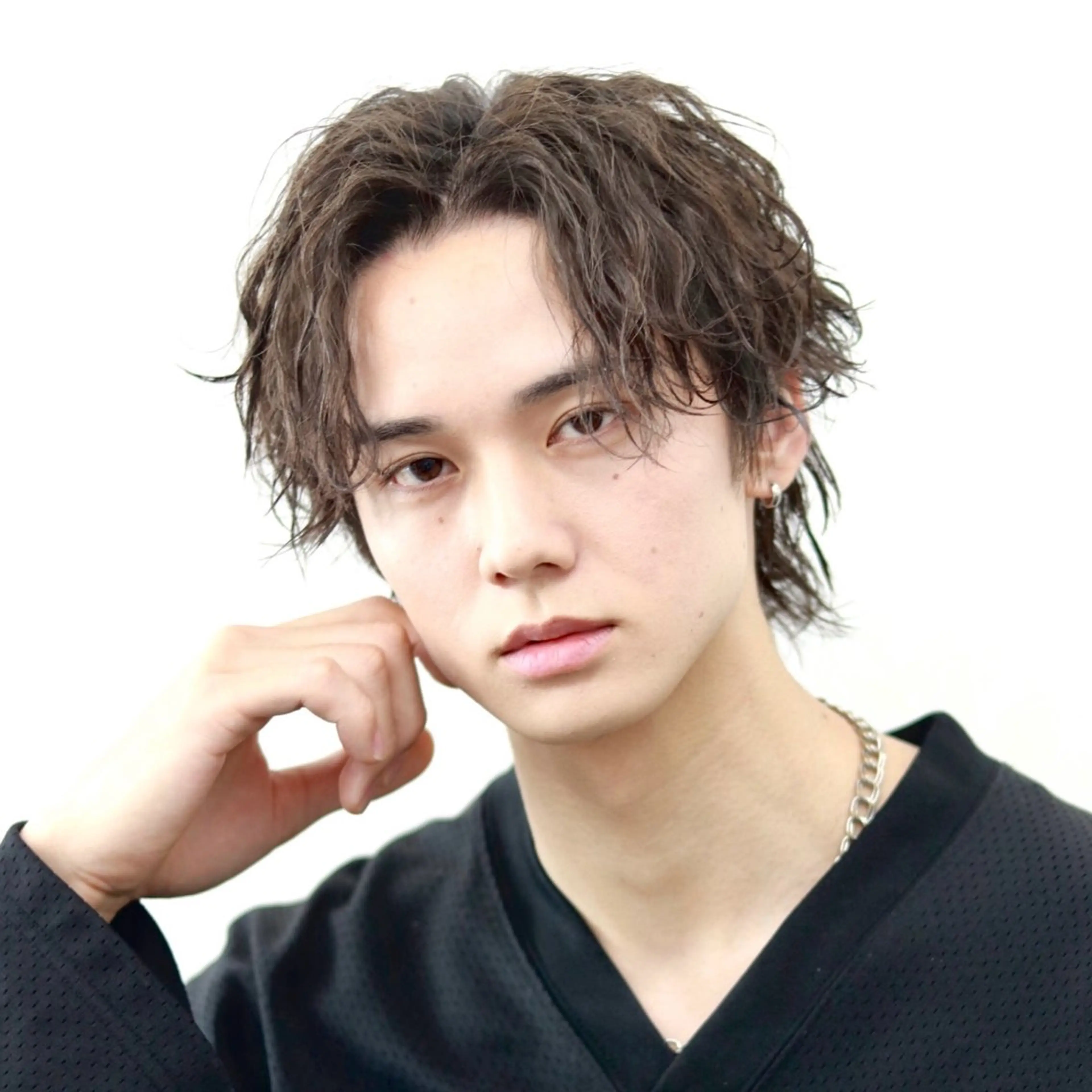 ミディアム カラー パーマ メンズ カット パーマ 🔥メンズ極🔥韓国 シャドウ/波巻き柿崎のヘアスタイル