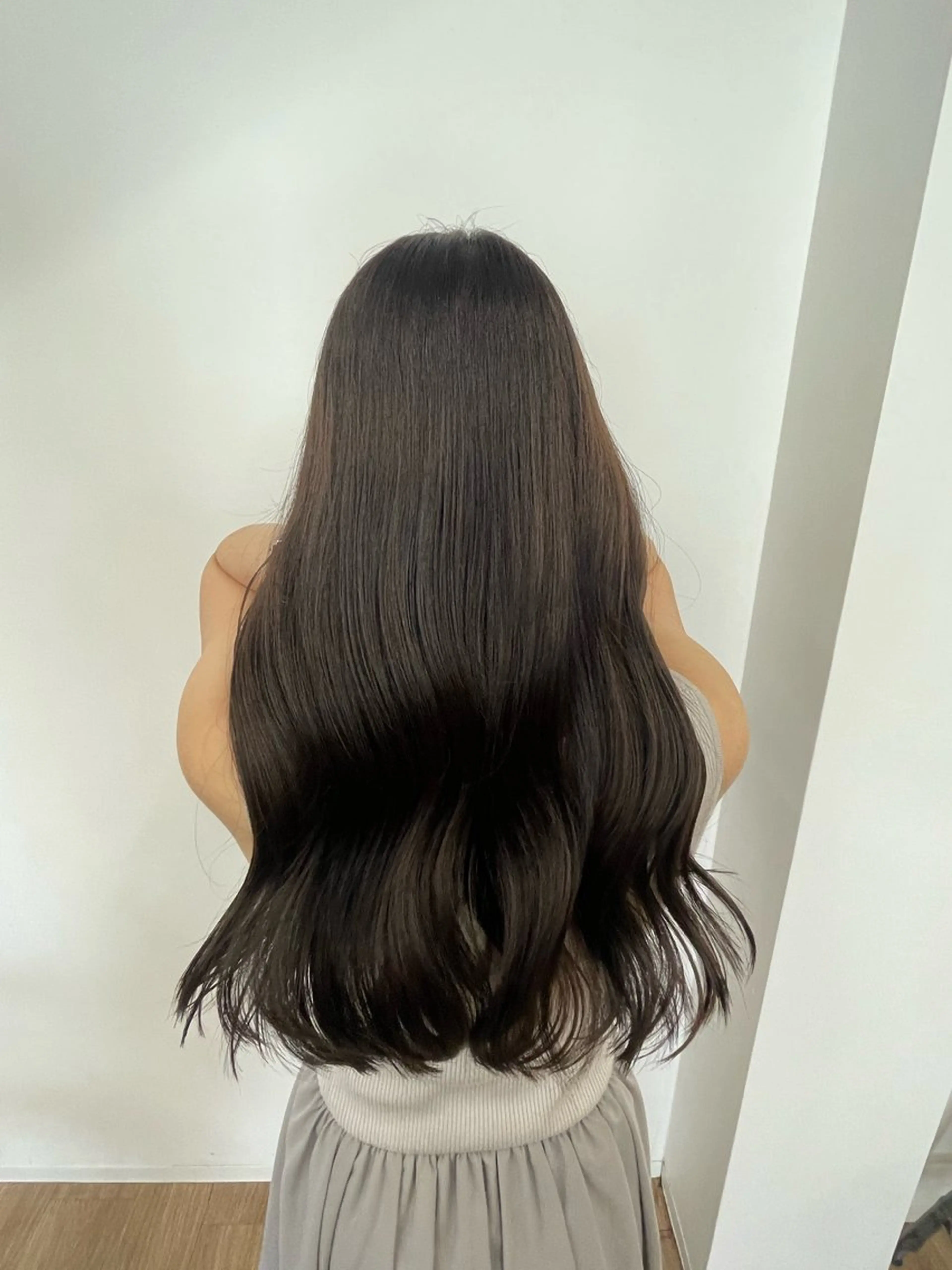 ミディアム カラー 小澤 わかなのヘアスタイル