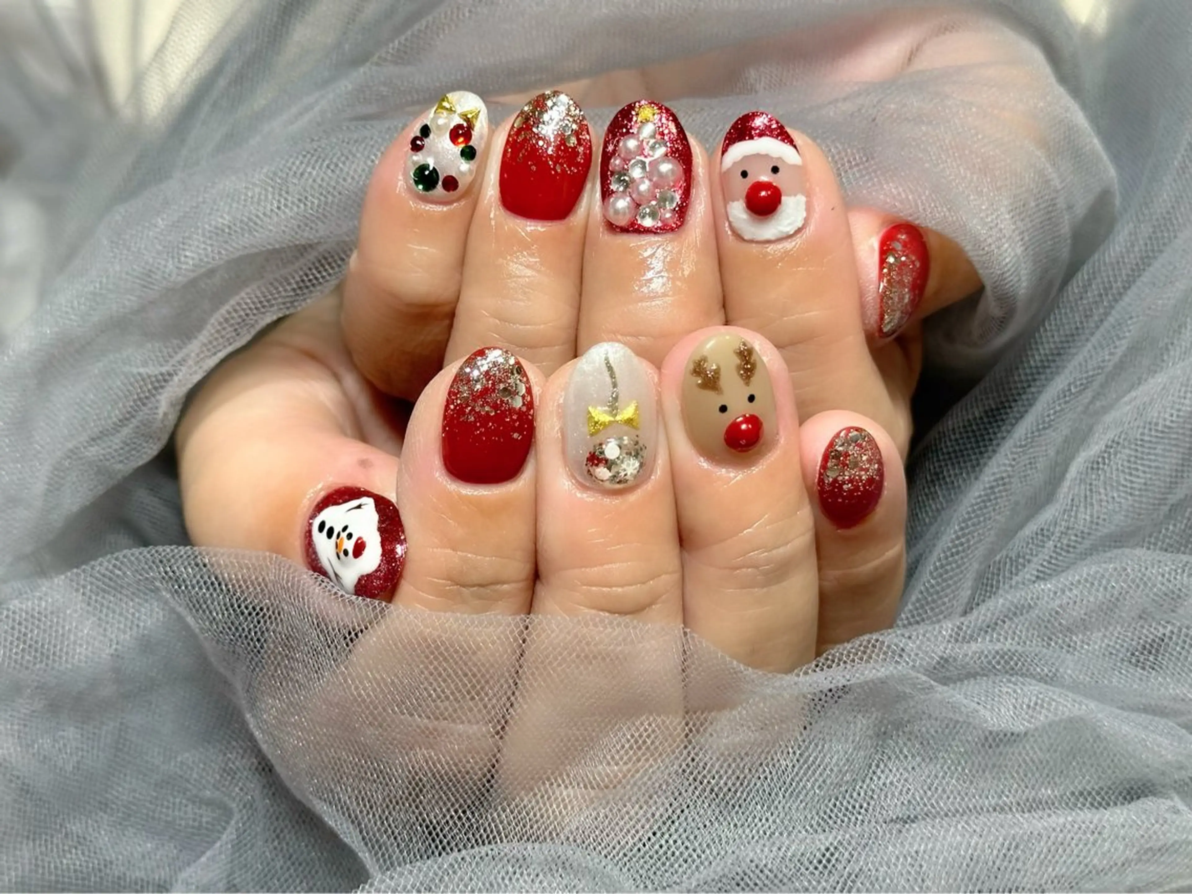 ネイル 冬ネイル クリスマス ハンドネイル KURELLY所属・Nail Salon KURELLYのネイルデザイン