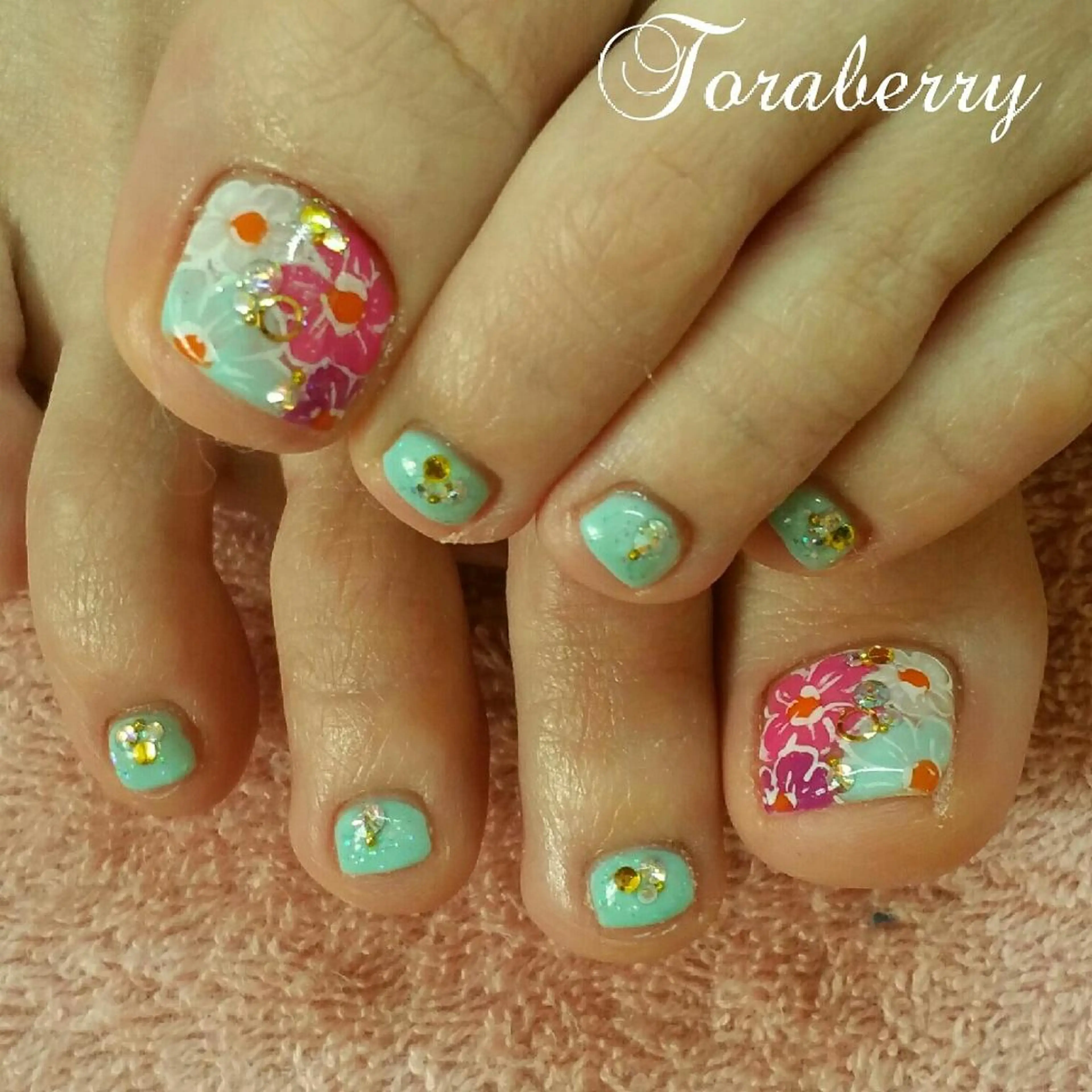 ネイル フットネイル ネイリスト なつみのネイルデザイン