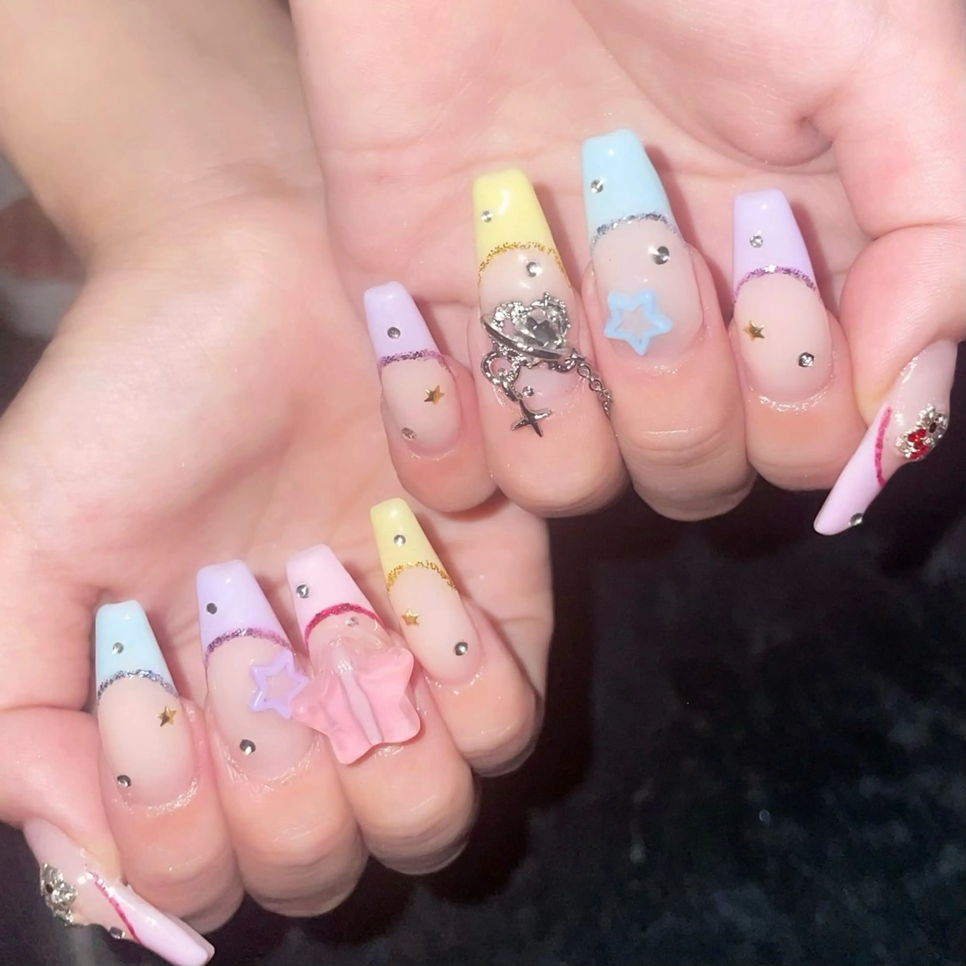 ネイル Nail ヌシん家 AKANEのネイルデザイン