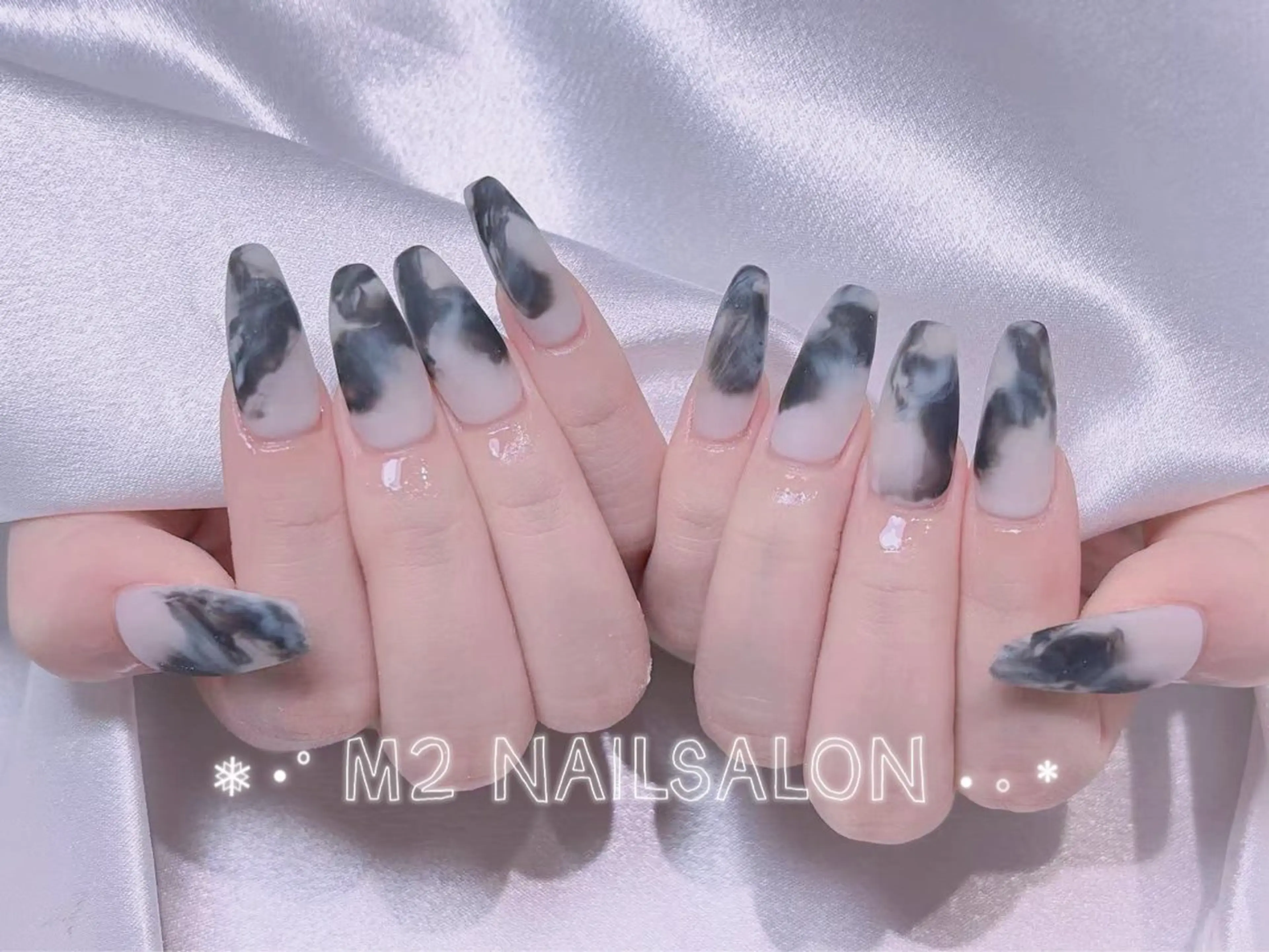 ネイル ハンドネイル 長さだし専門店 M2　rikaのネイルデザイン