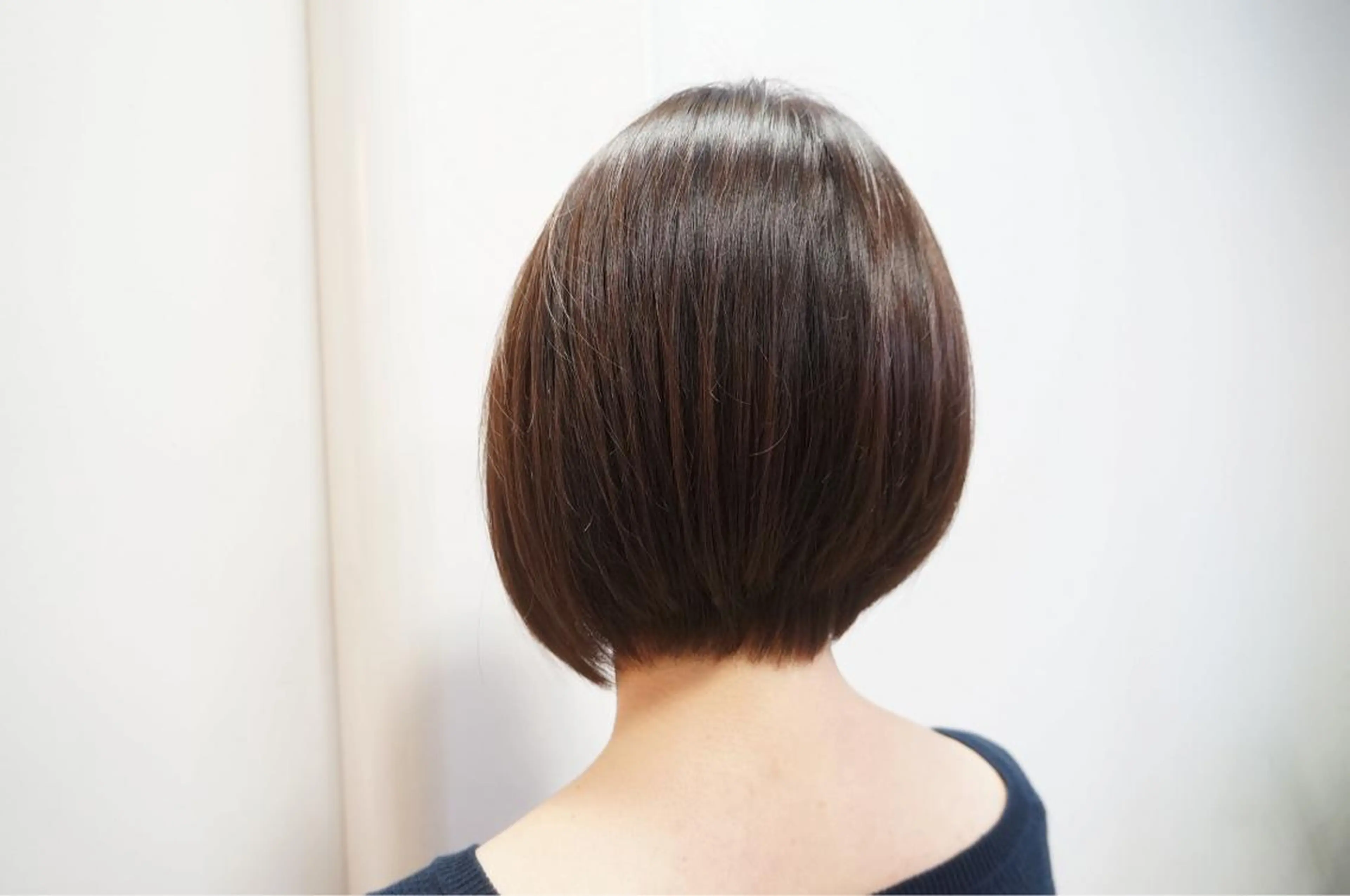 ショート ボブ カット 丹下 鐘太郎のヘアスタイル
