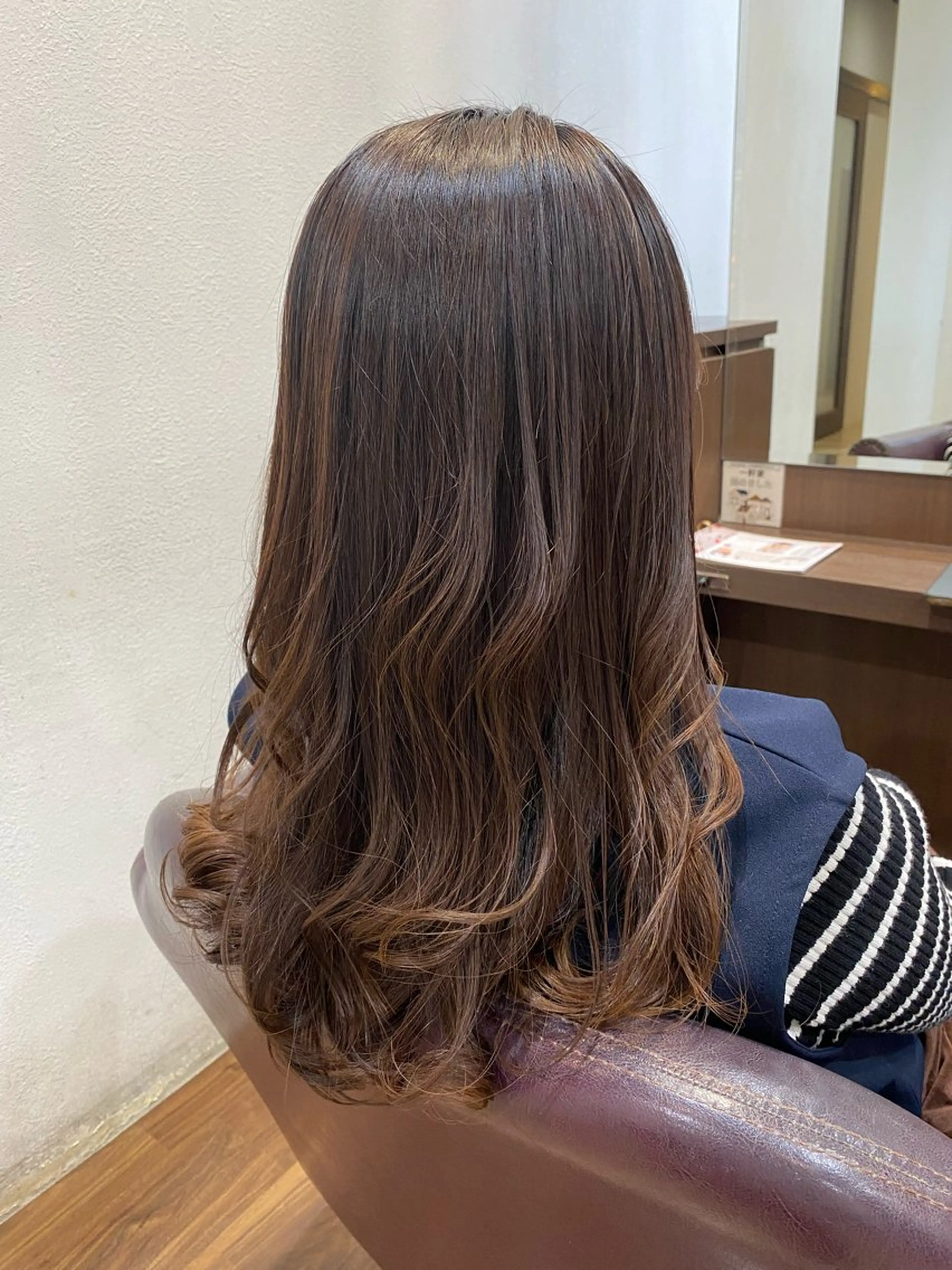ロング カラー ベージュカラー ブラウンカラー ブラウンベージュ ロング 仲井 充のヘアスタイル