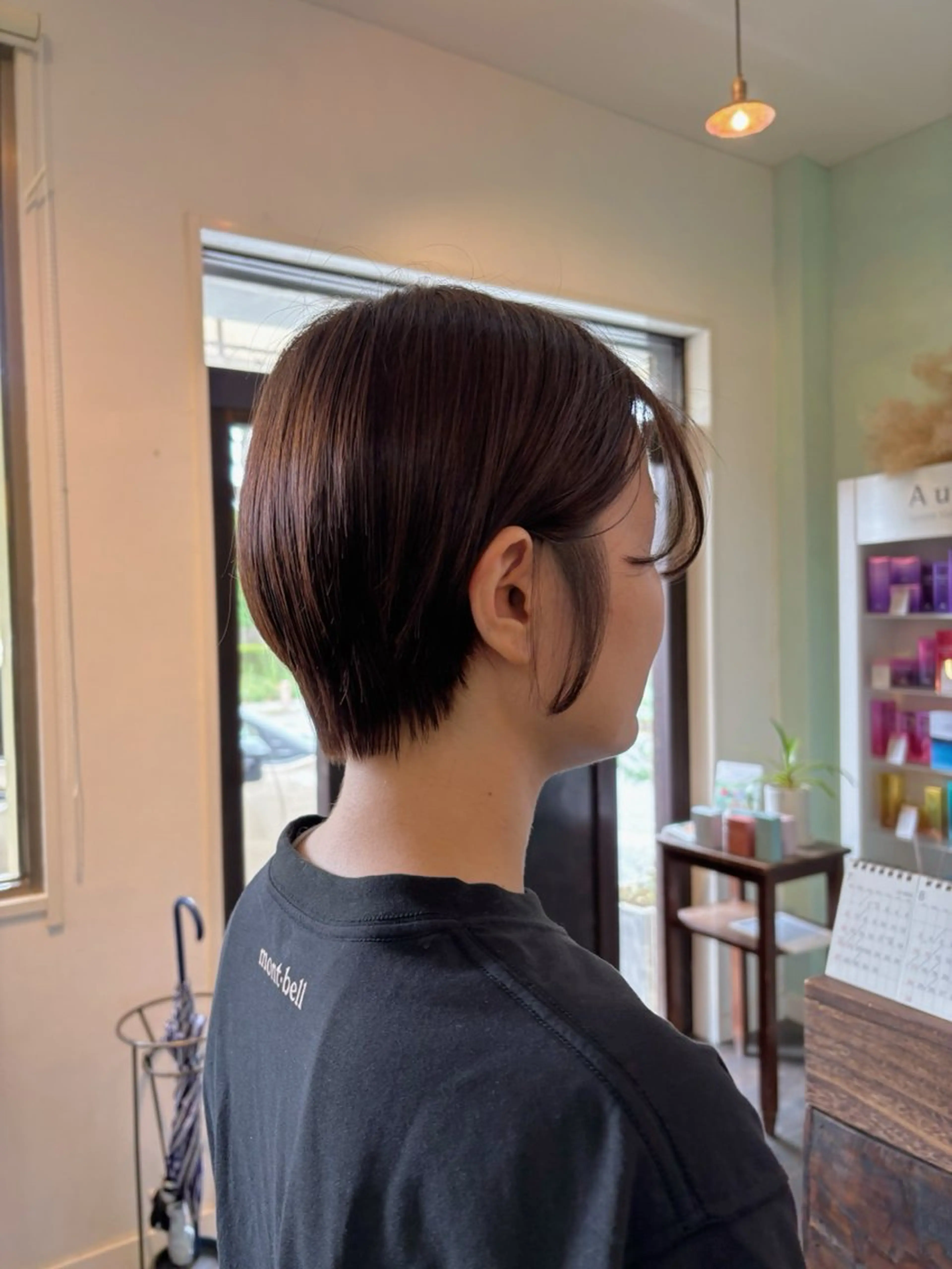 ショート カット 三國 栞音のヘアスタイル