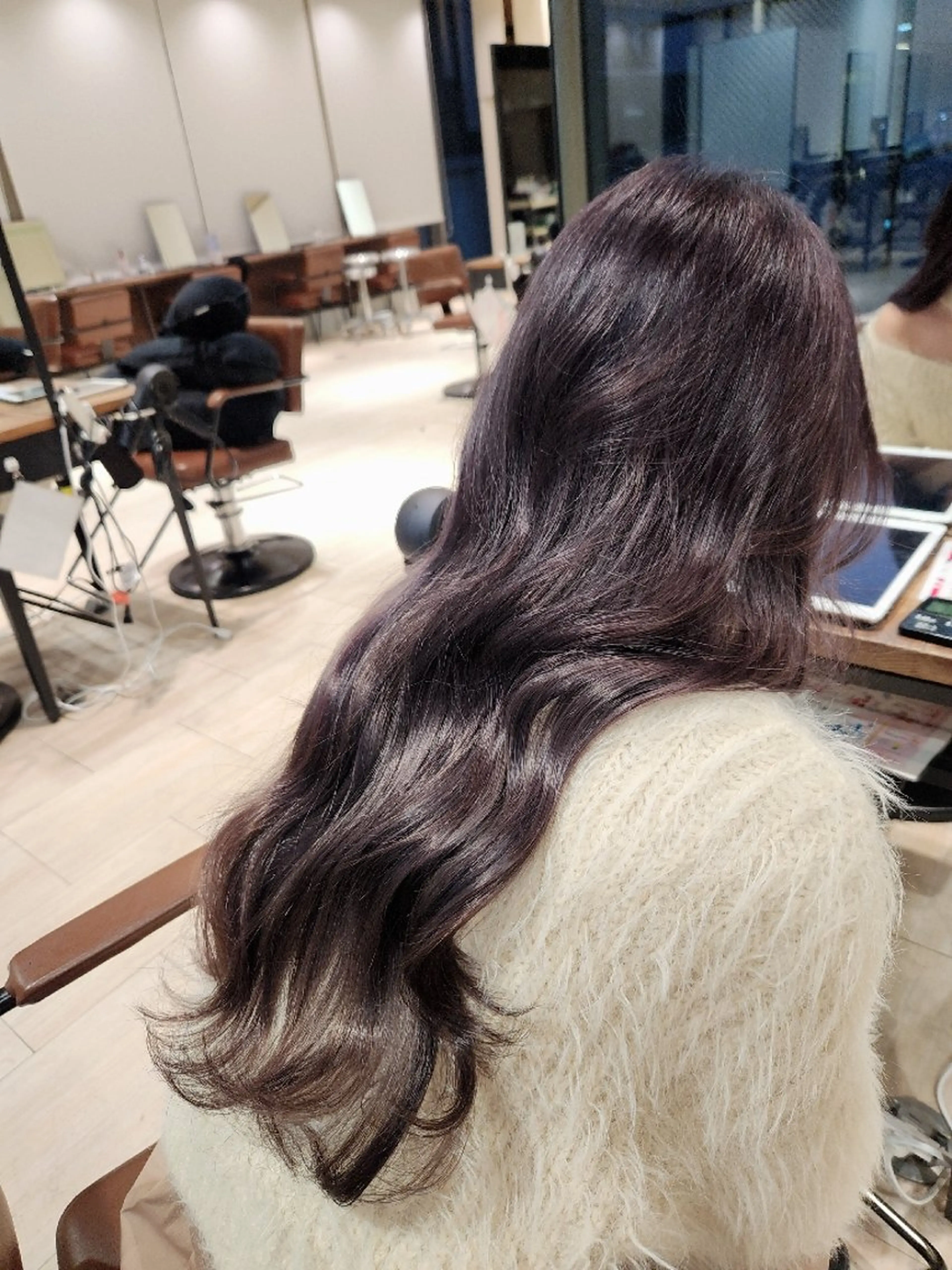 カラー ロング Nanako。/韓国 ハッシュカットのヘアスタイル