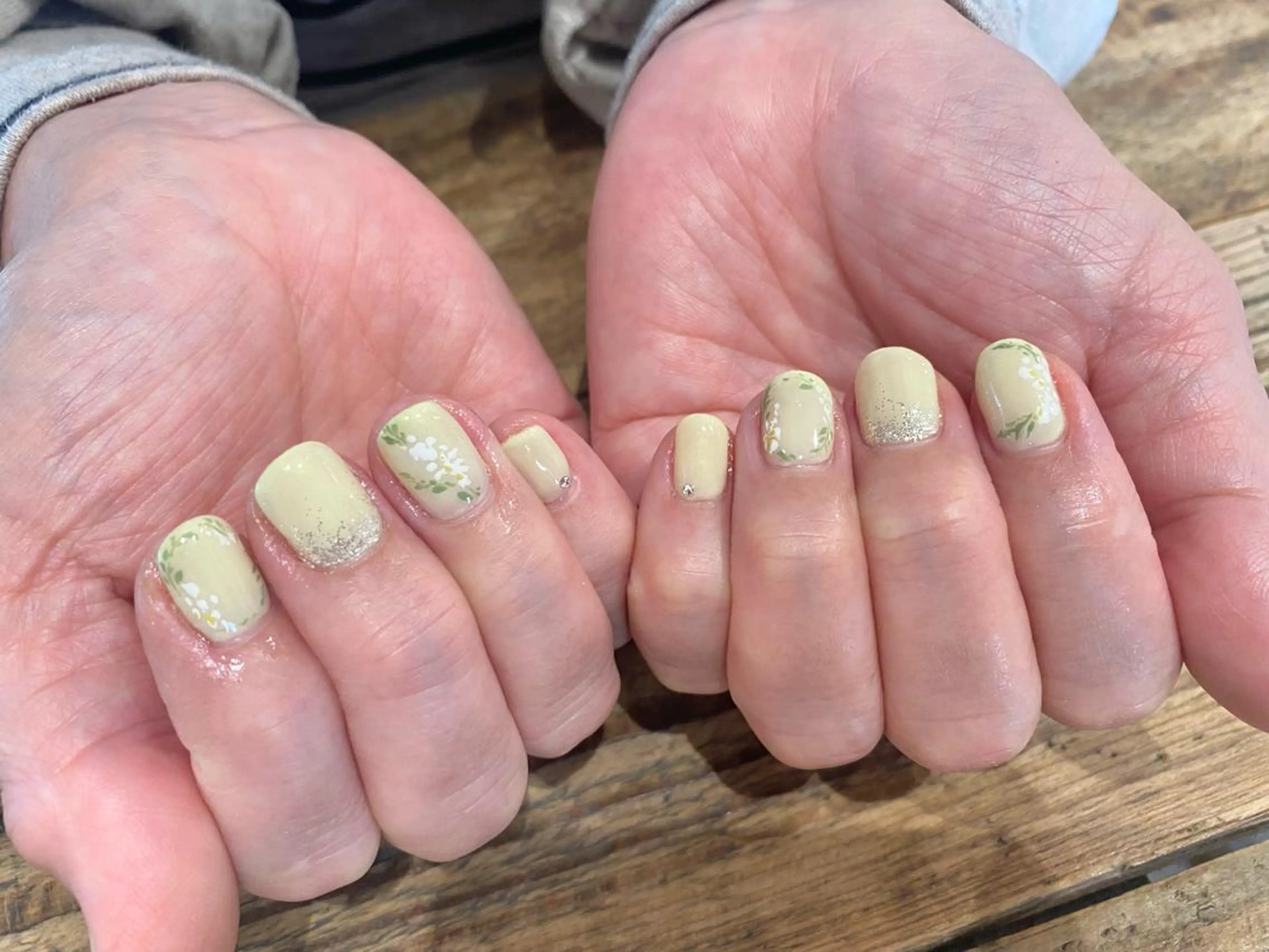 ネイル 佐藤  悠子のネイルデザイン