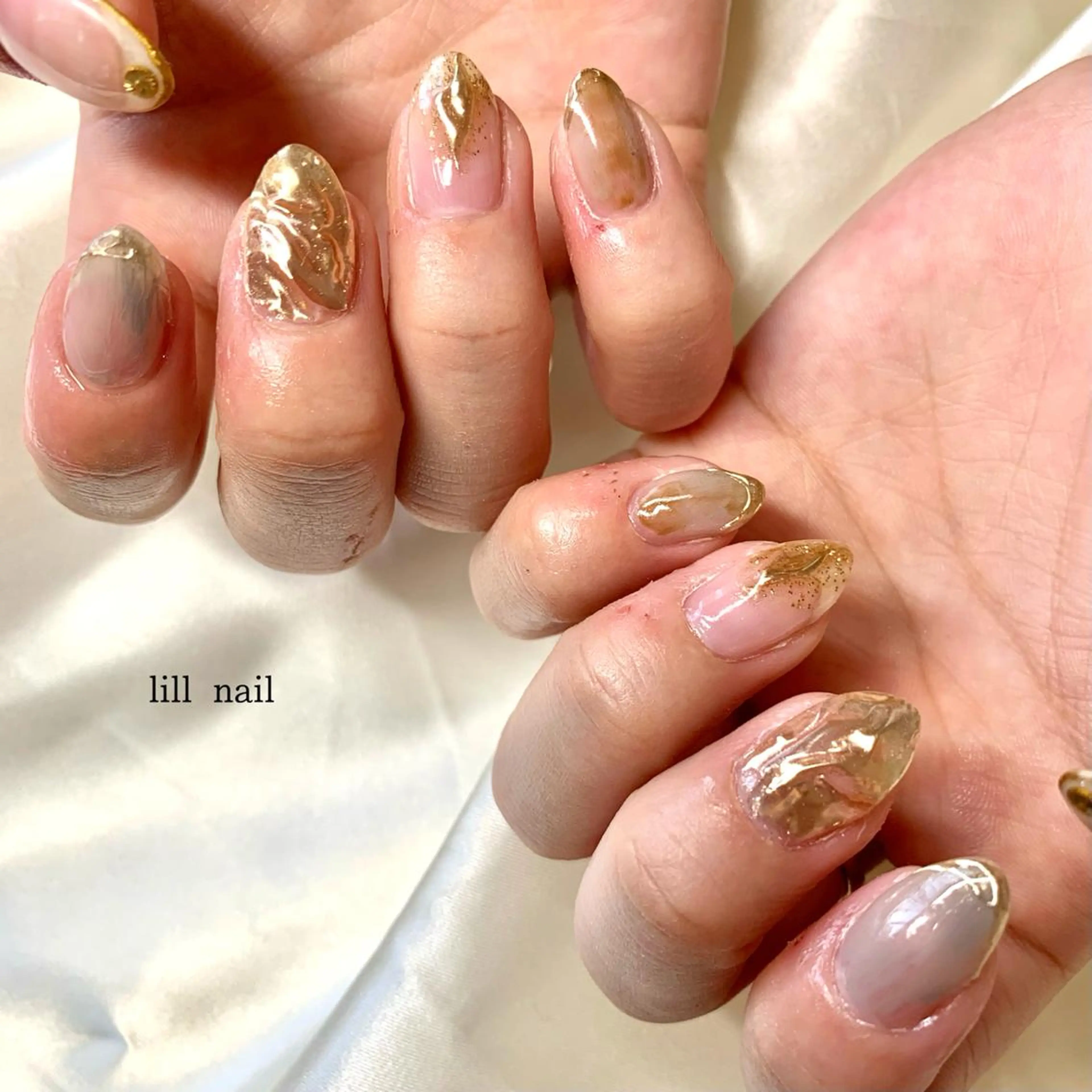 ミディアム pllia beautyのネイルデザイン