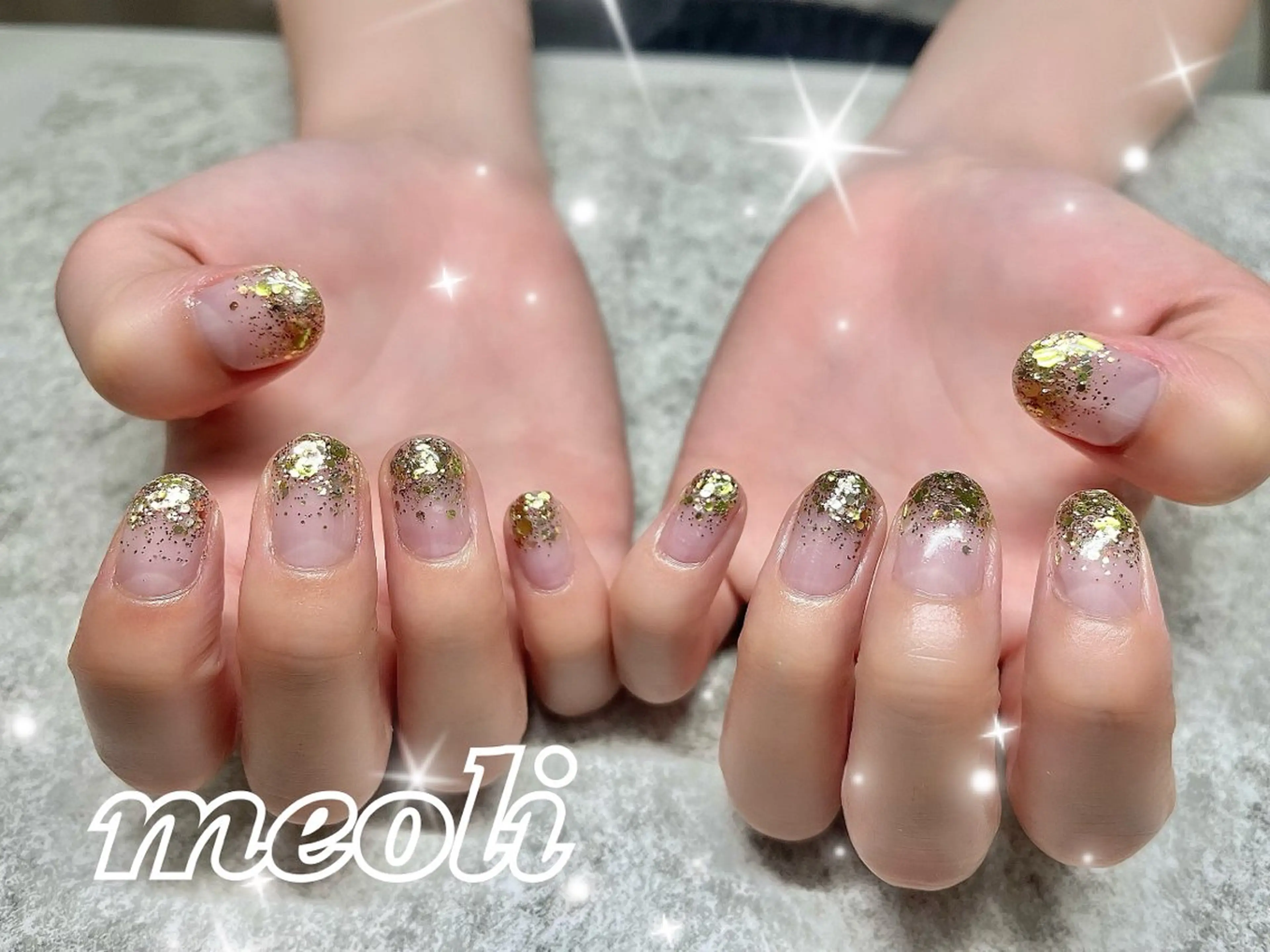 ネイル グラデーション ラメ(グリッター) ピスタチオネイル ハンドネイル nail salon meoli　アヤのネイルデザイン