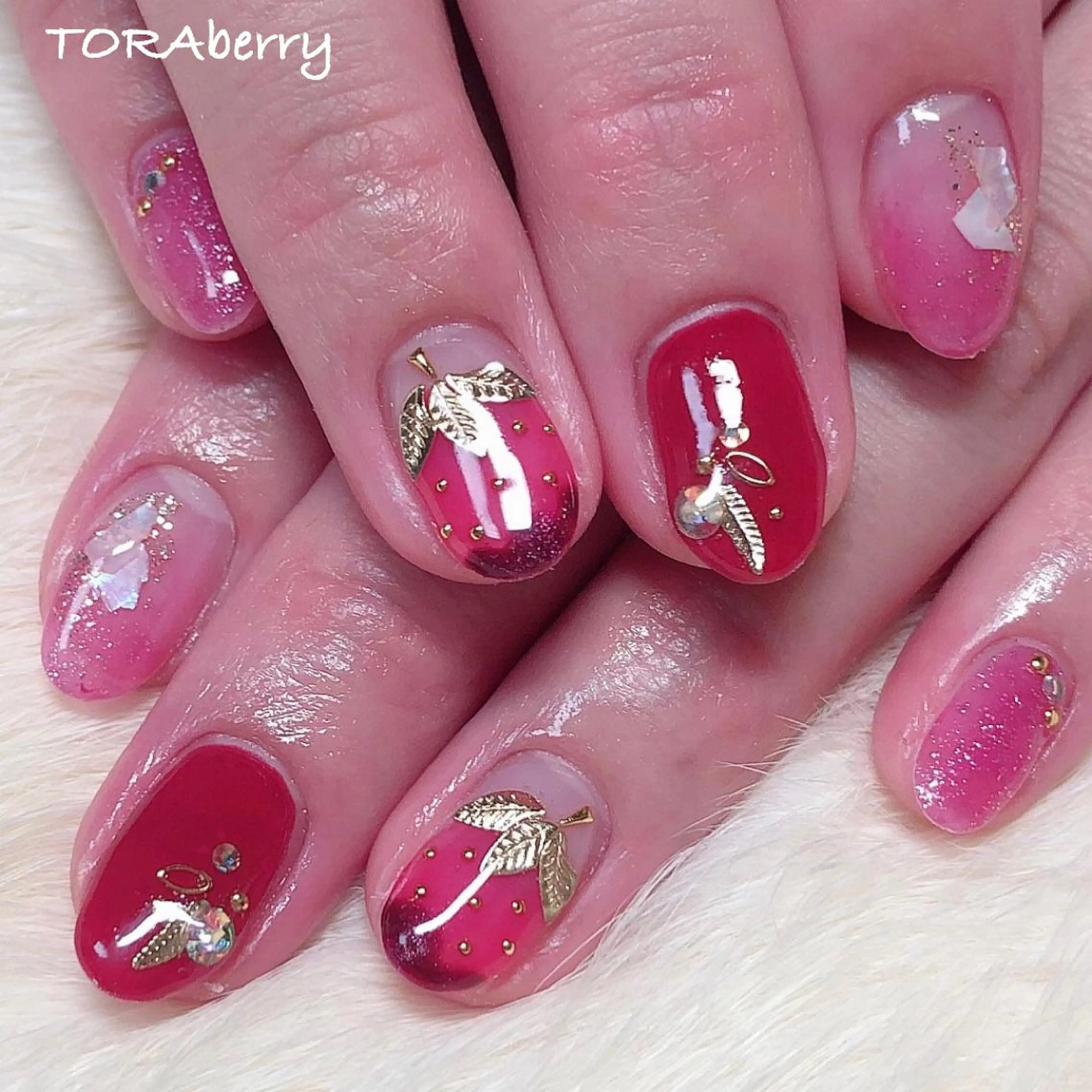 ネイル ハンドネイル ネイリスト なつみのネイルデザイン