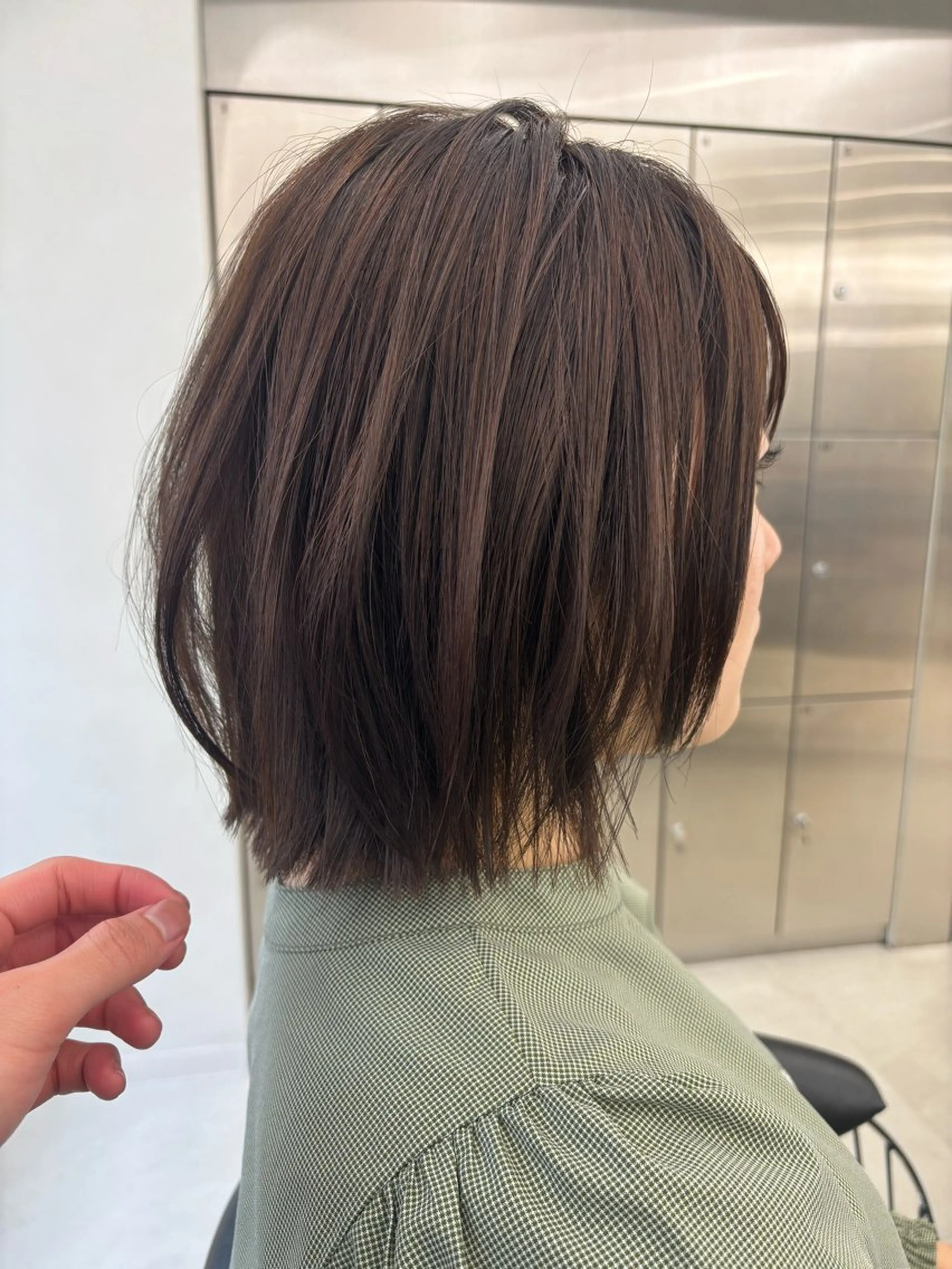 ミディアム 似合わせカット レイヤー・ボブカット 透明感カラーこうたのヘアスタイル
