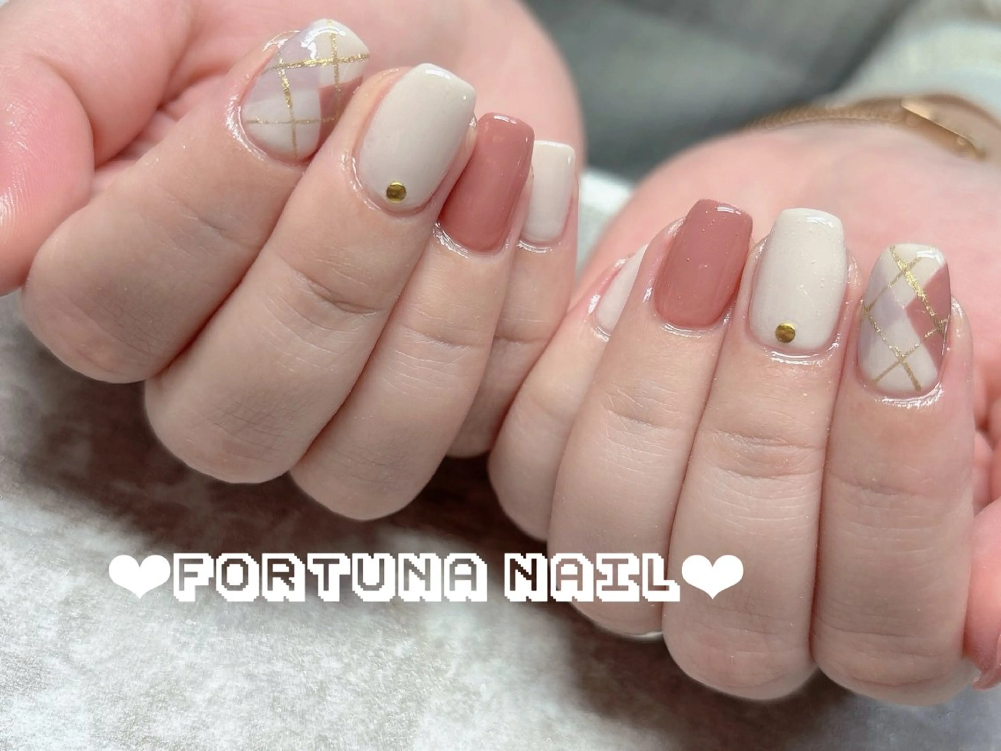 ネイル ハンドネイル ハンドケア Nail •Head スパFortunaのネイルデザイン