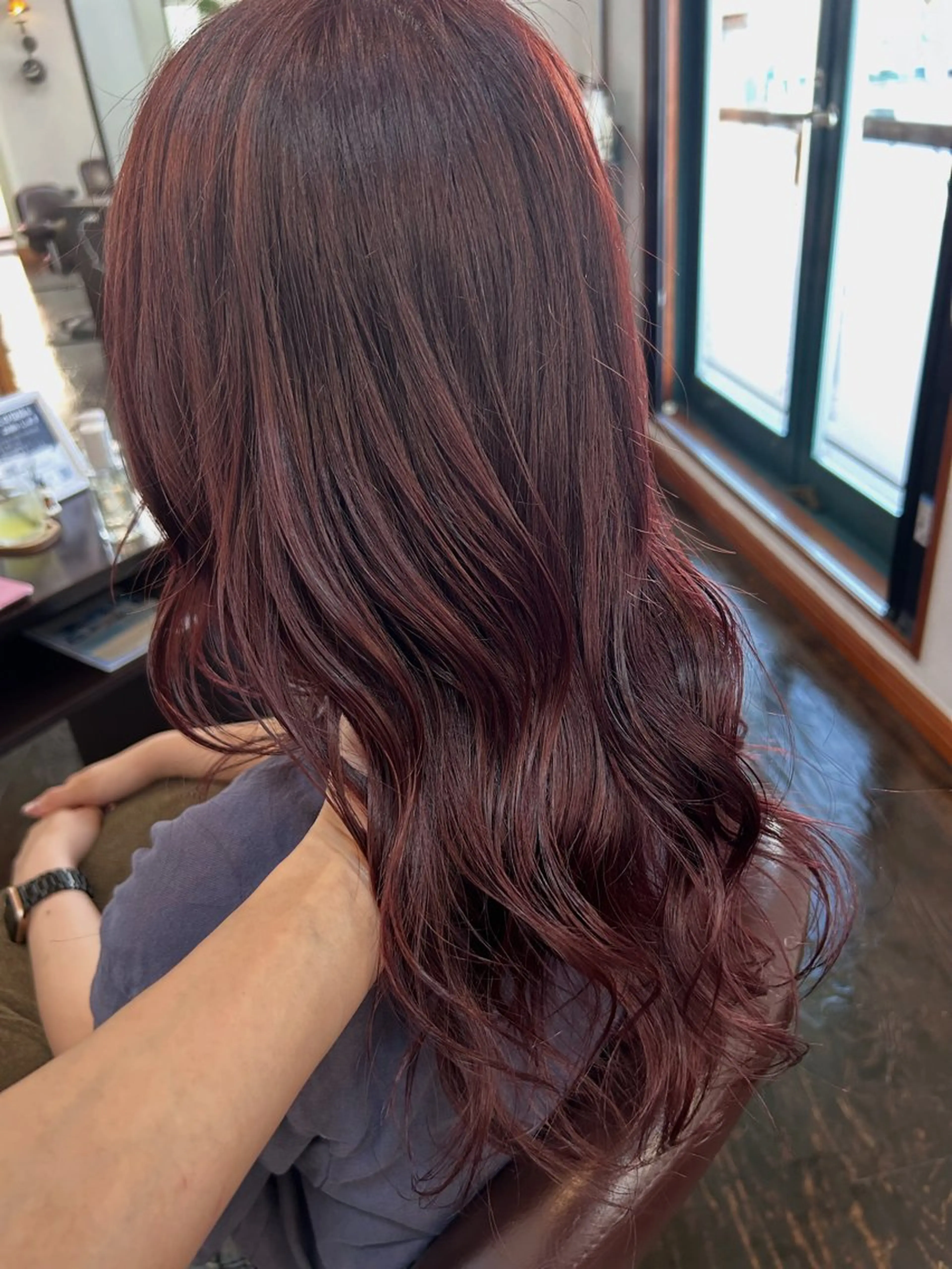 カラー ボルドーカラー 坂本 瑞季 🤍 髪質改善のヘアスタイル