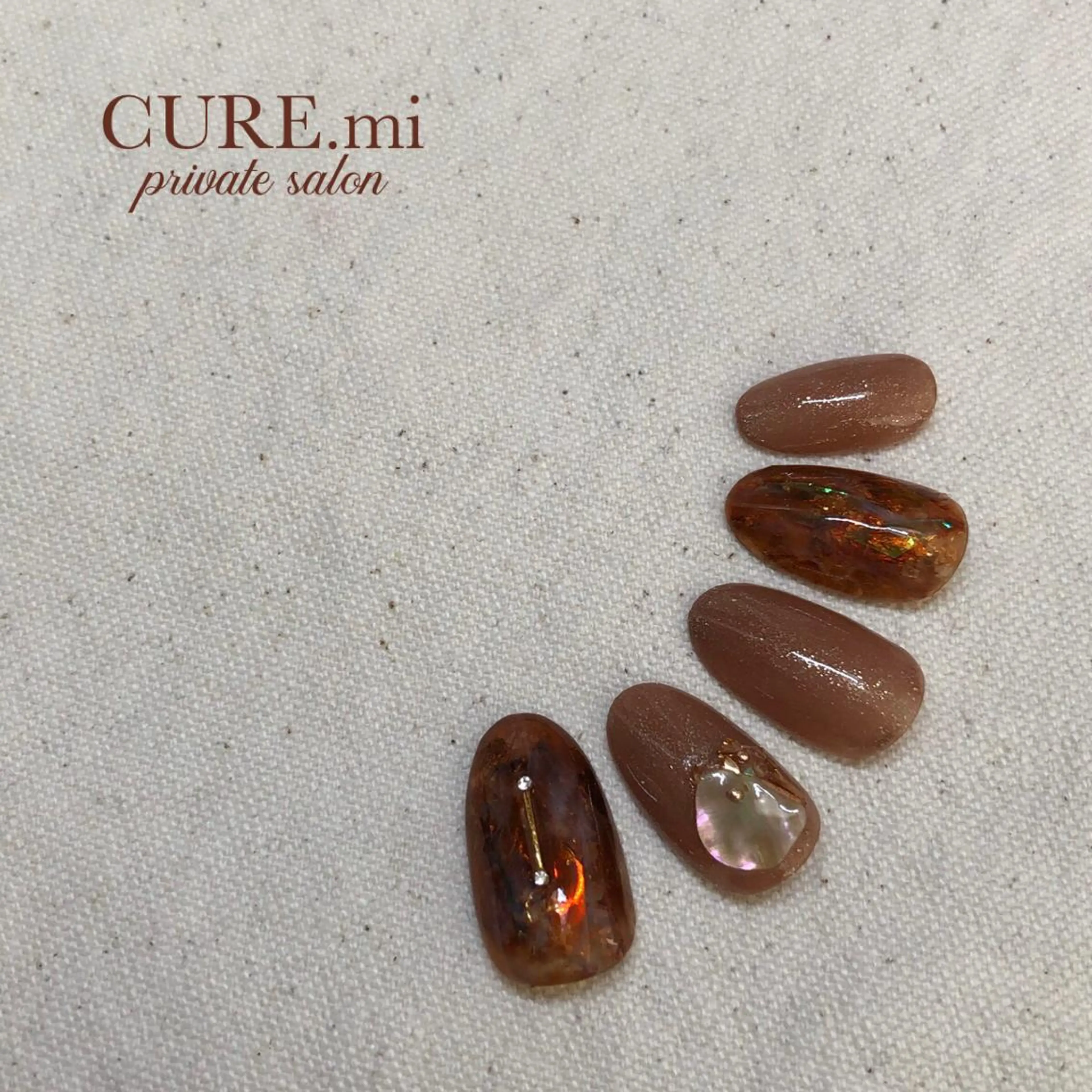 ネイル オーロラネイル べっ甲ネイル ハンドネイル ハンドケア 伊藤 美香のその他イメージ