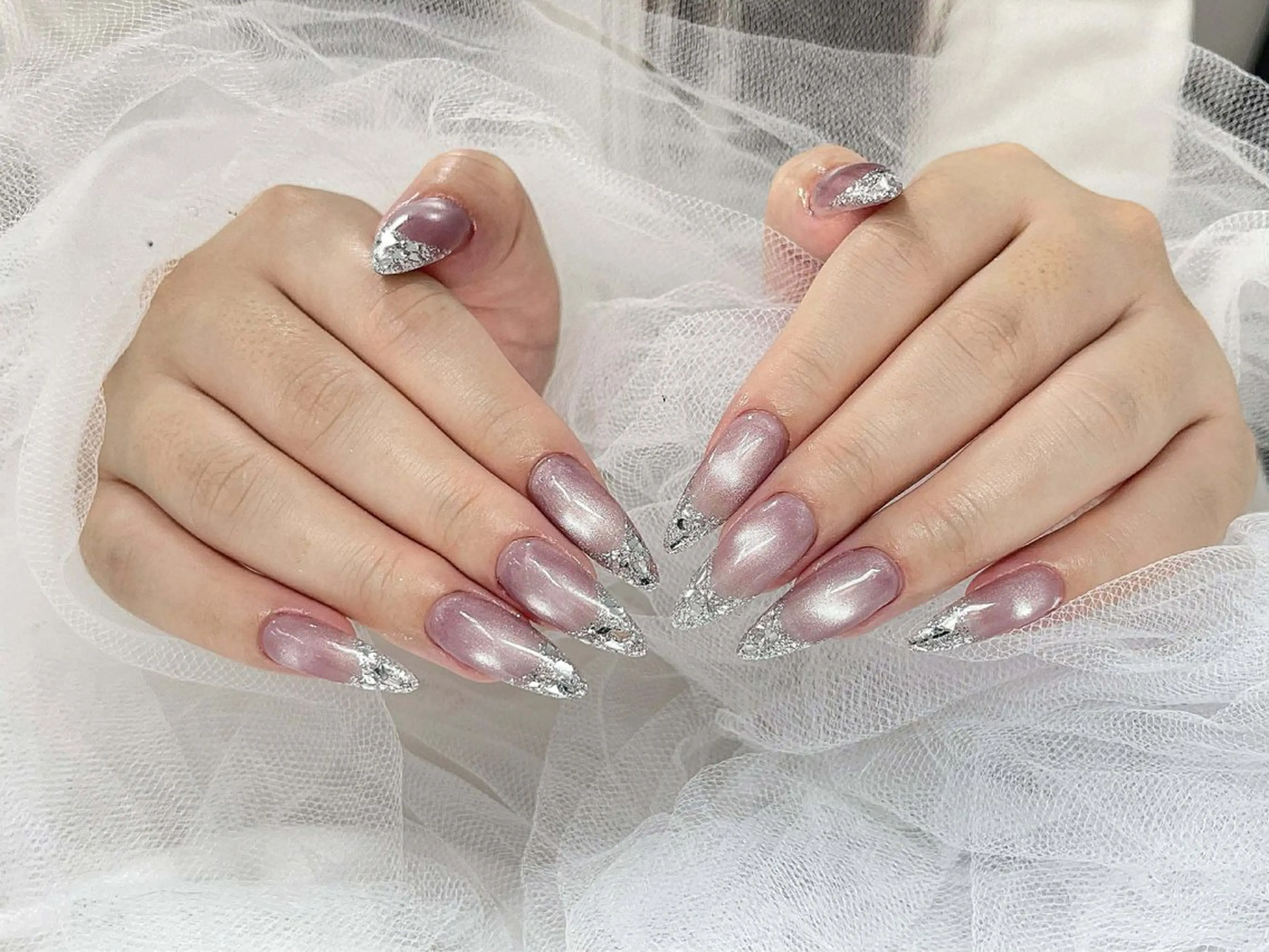 ネイル フラワーネイル 韓国ネイル 持ち込み 春ネイル ワンホンネイル Huyn Nail Shinjyukuのネイルデザイン