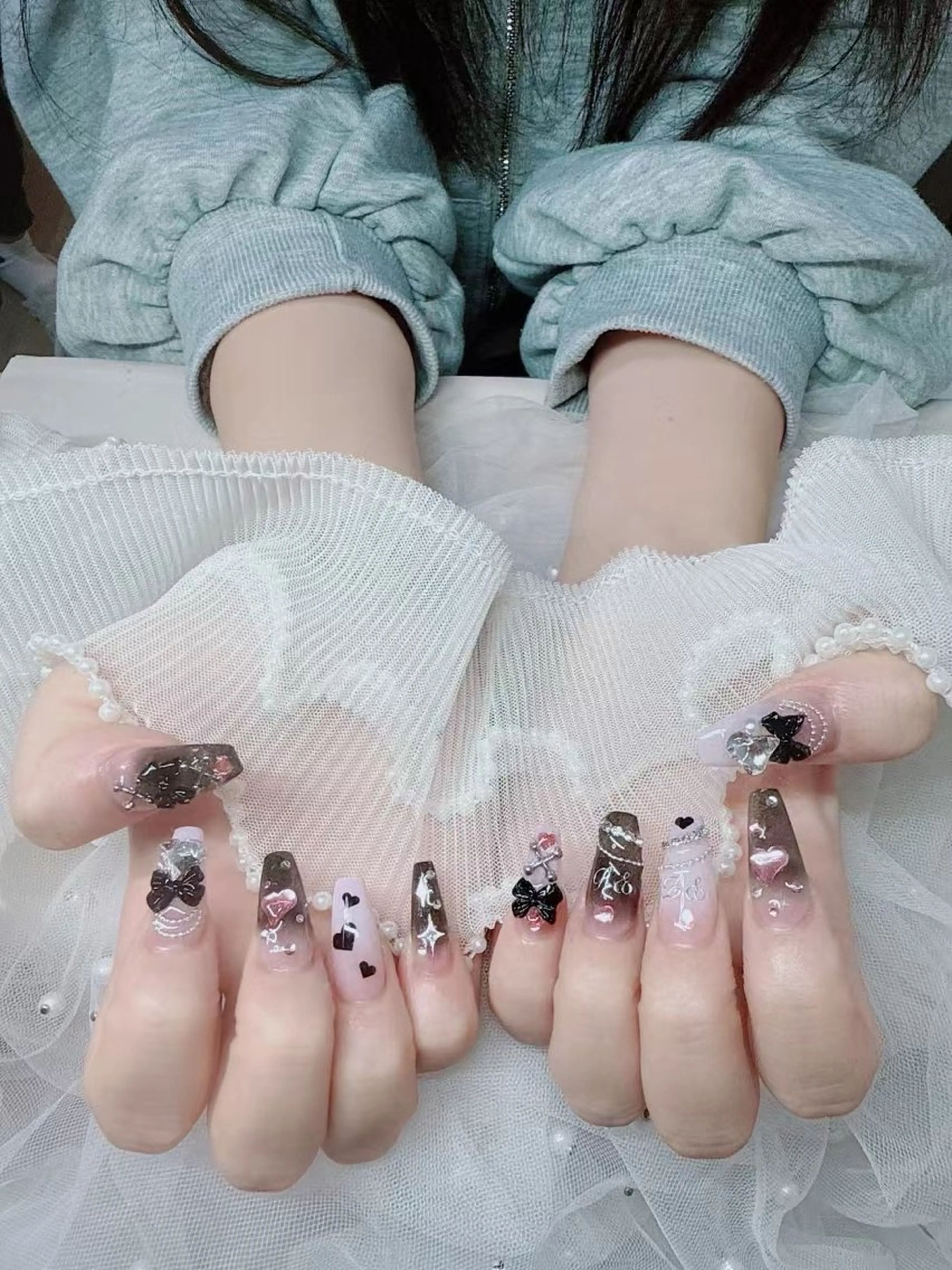 ネイル Di'a nail ネイルサロン所属・シエナ nailのネイルデザイン
