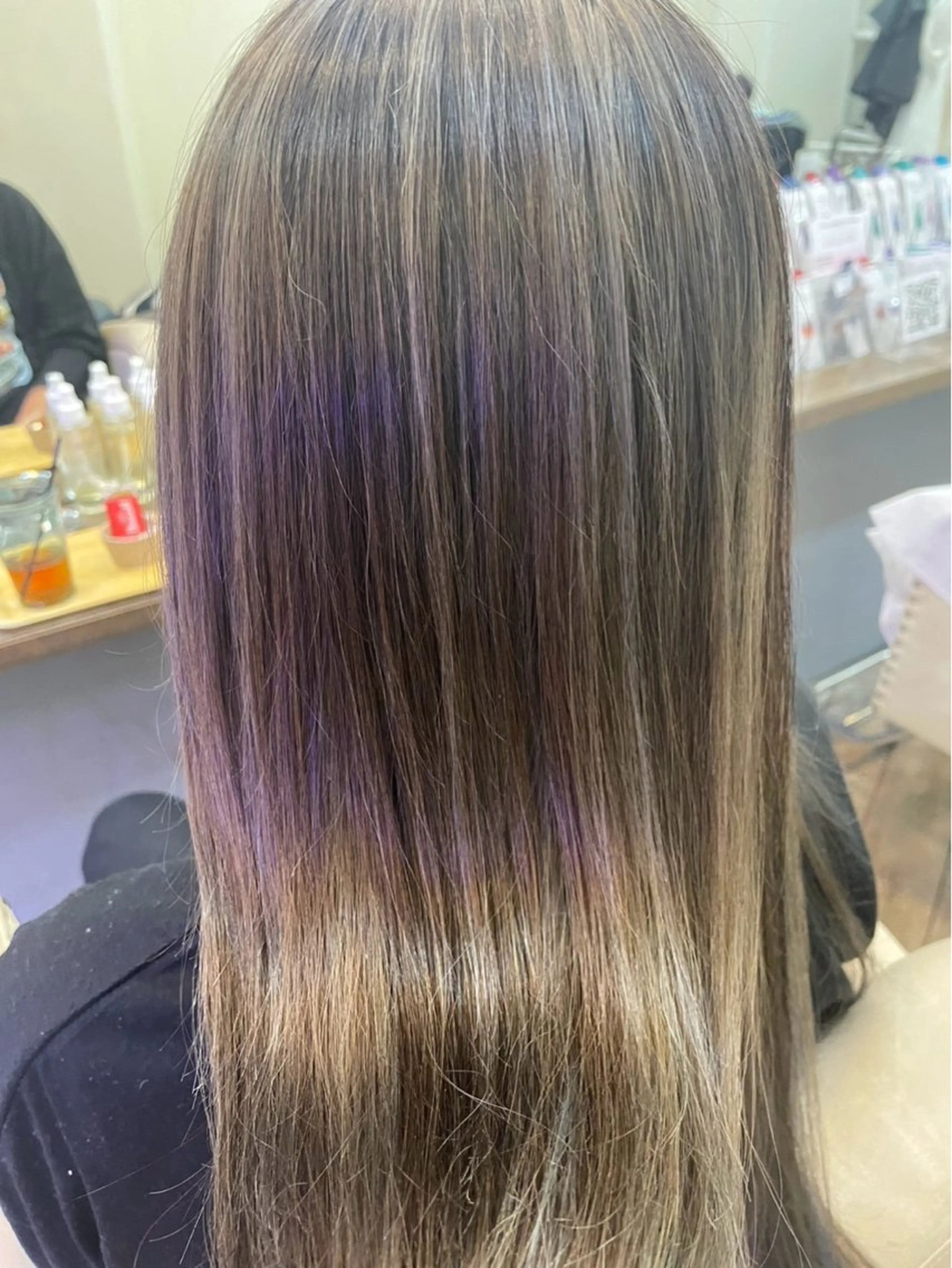 ロング カラー カット ヘアカラー トリートメント 鶴見 和美のヘアスタイル