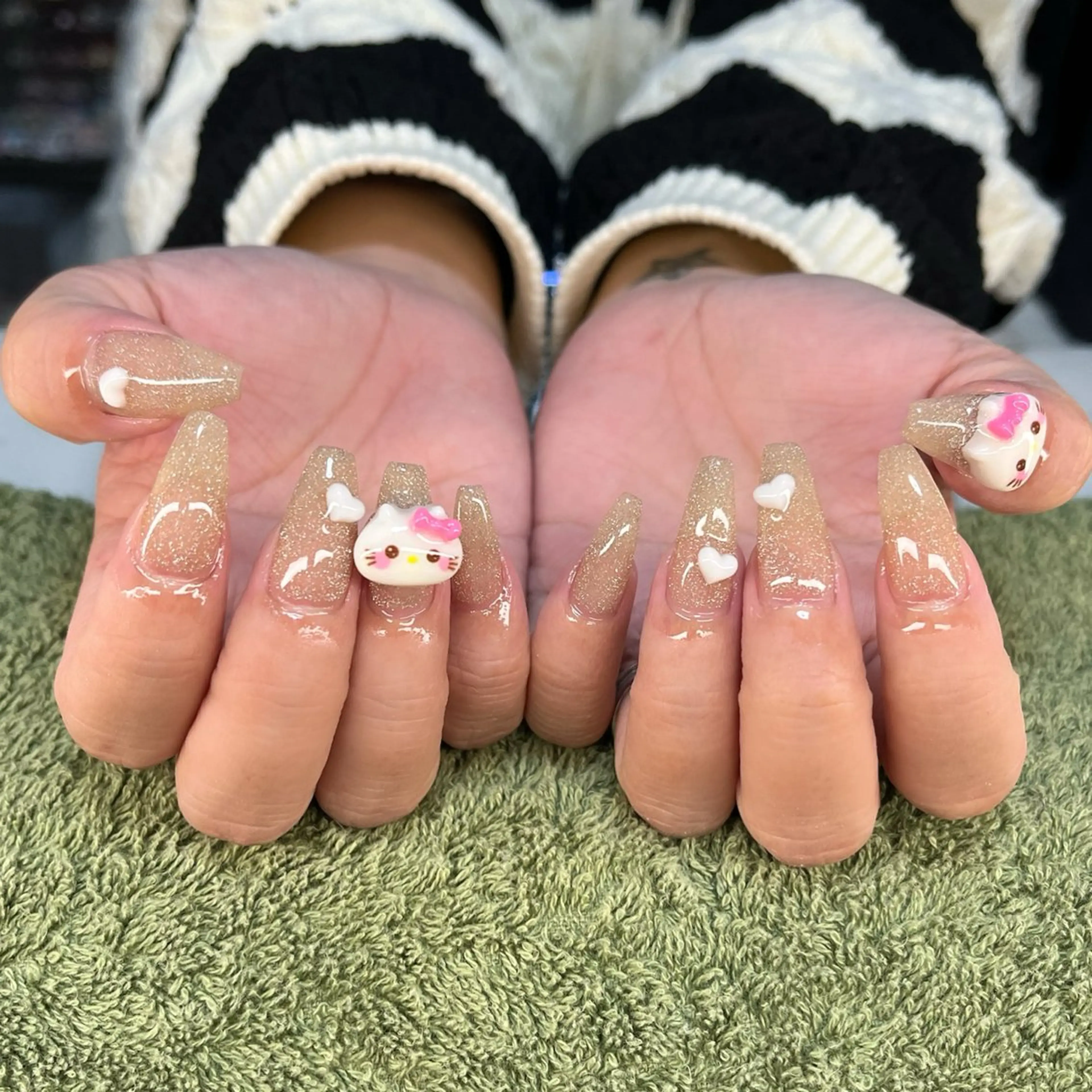 ネイル ハンドネイル フットネイル MHR nailのネイルデザイン