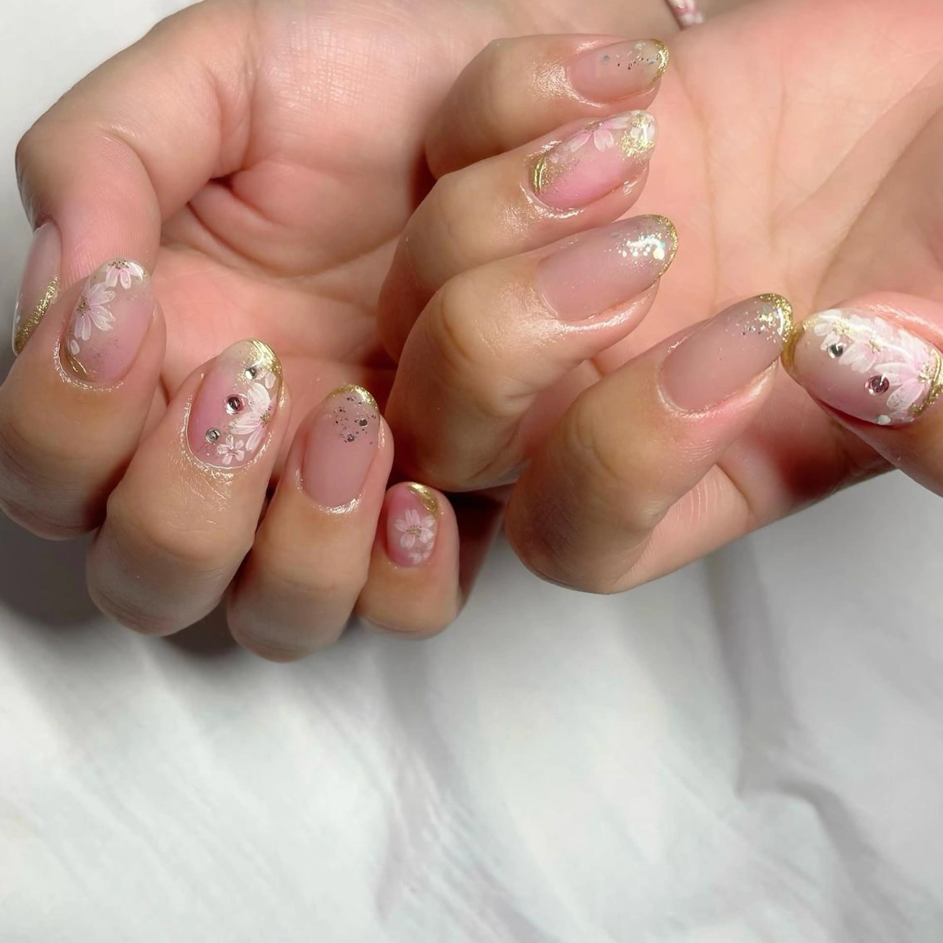 ネイル ハンドネイル y39nail toshiのネイルデザイン