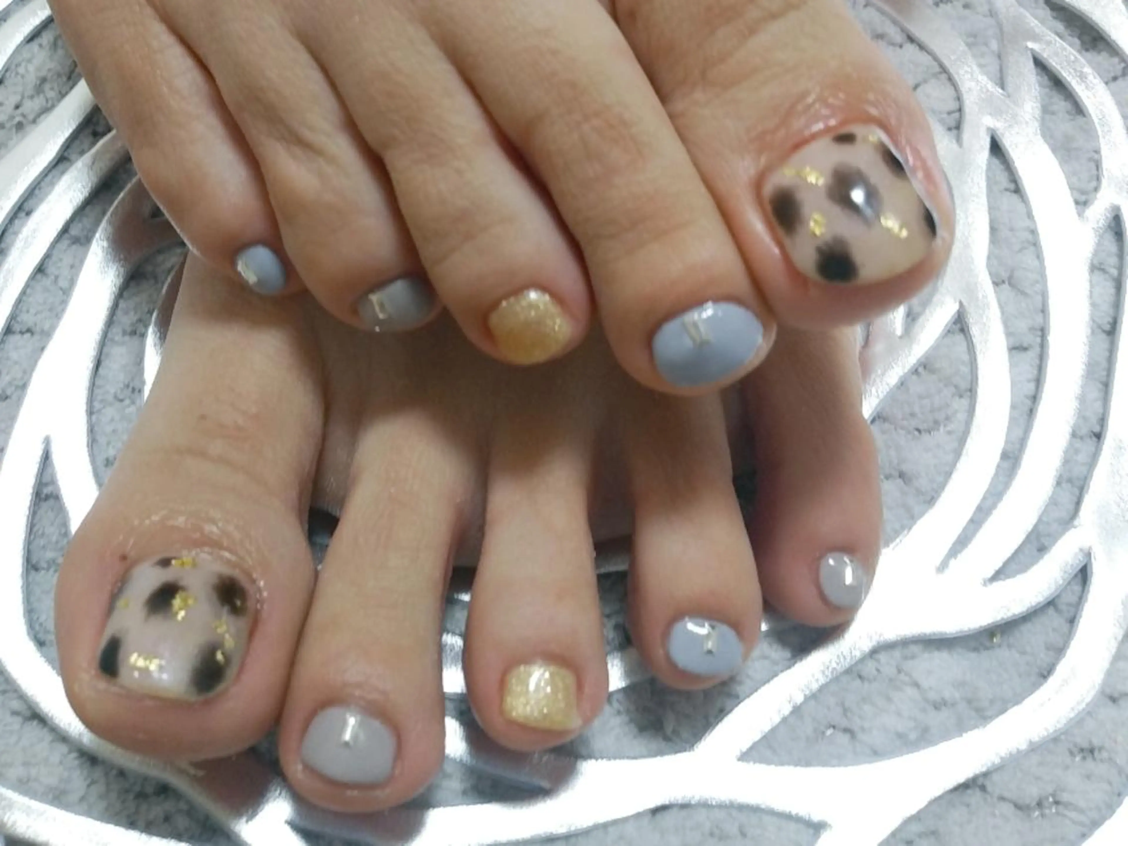 ネイル ニュアンスネイル Lupinus ルピナスのネイルデザイン