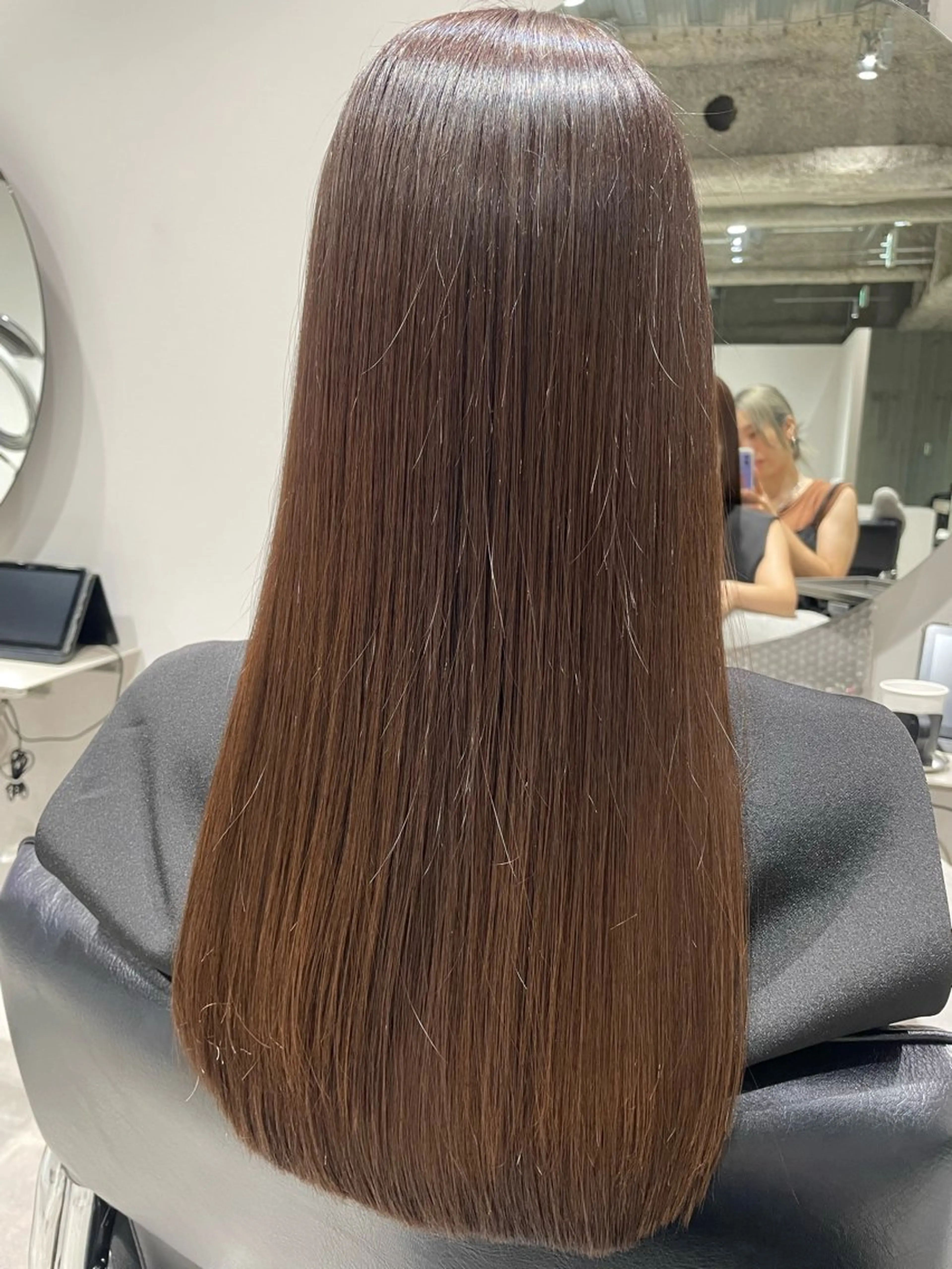 ロング WISTERIA KAORUのヘアスタイル