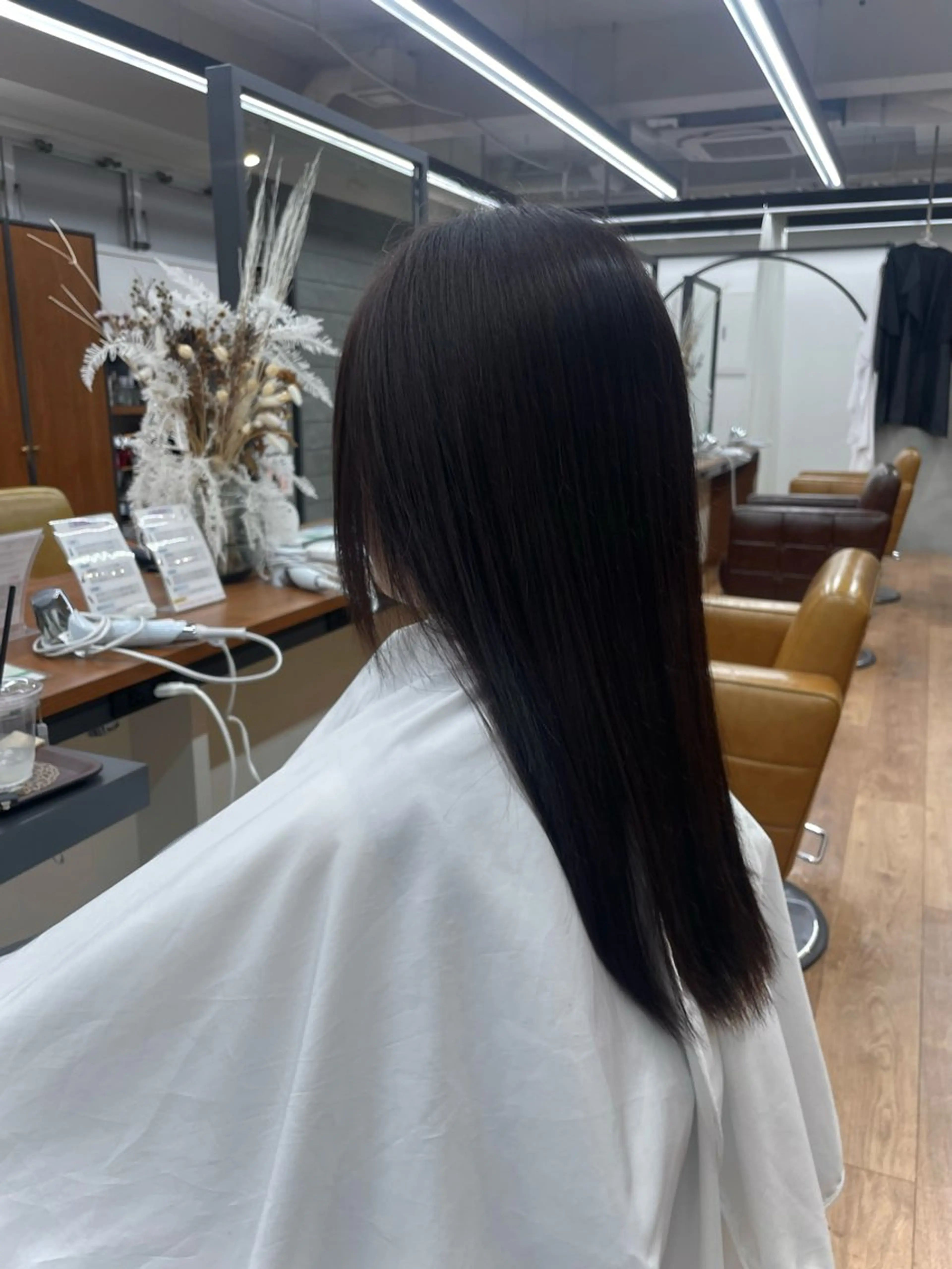 ロング カラー 神田 優愛のヘアスタイル