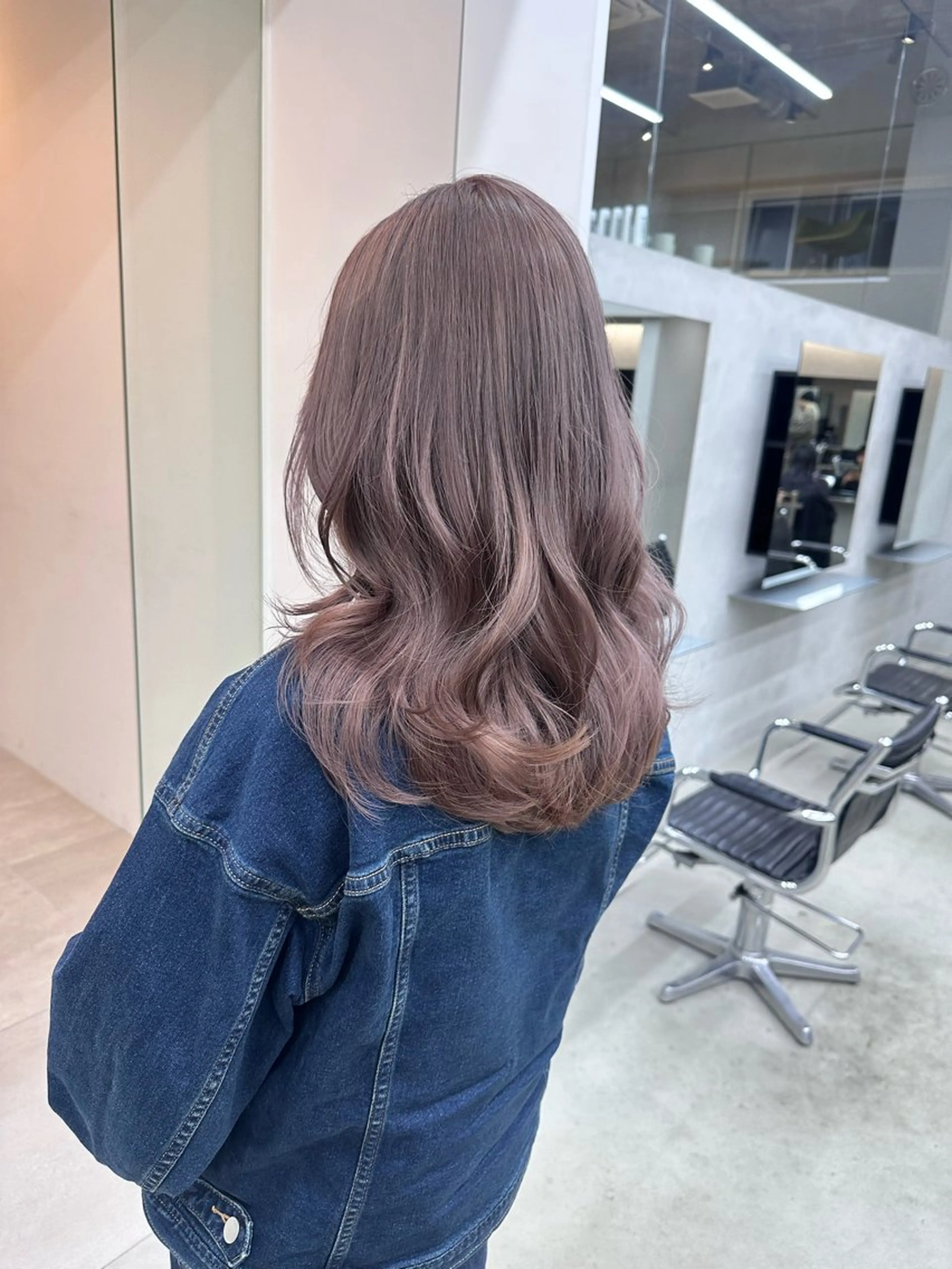 セミロング 染谷 遥花のヘアスタイル