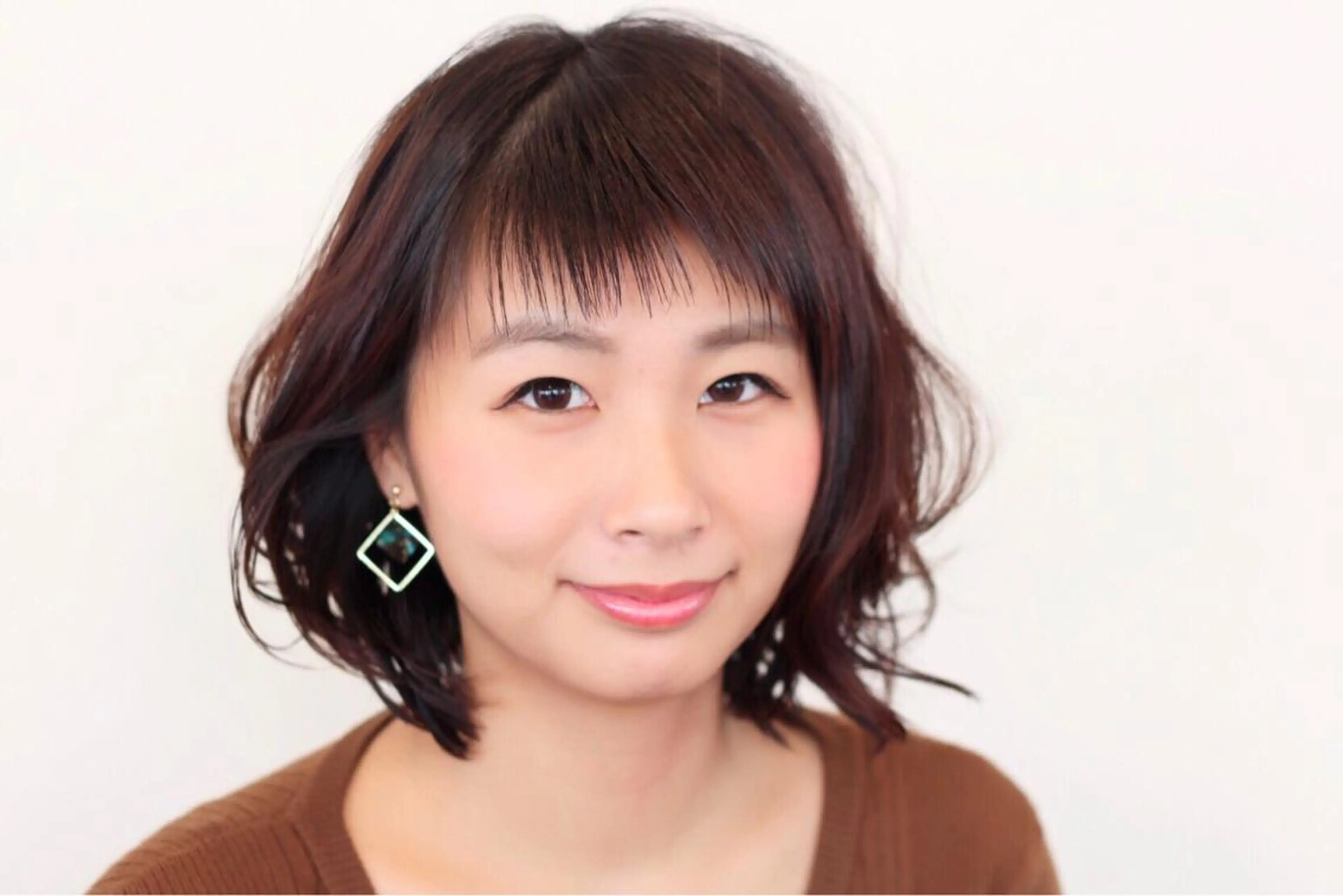 ミディアム カラー パーマ ミディアムパーマ ISOLA【イゾラ】所属・小西 裕大のヘアスタイル