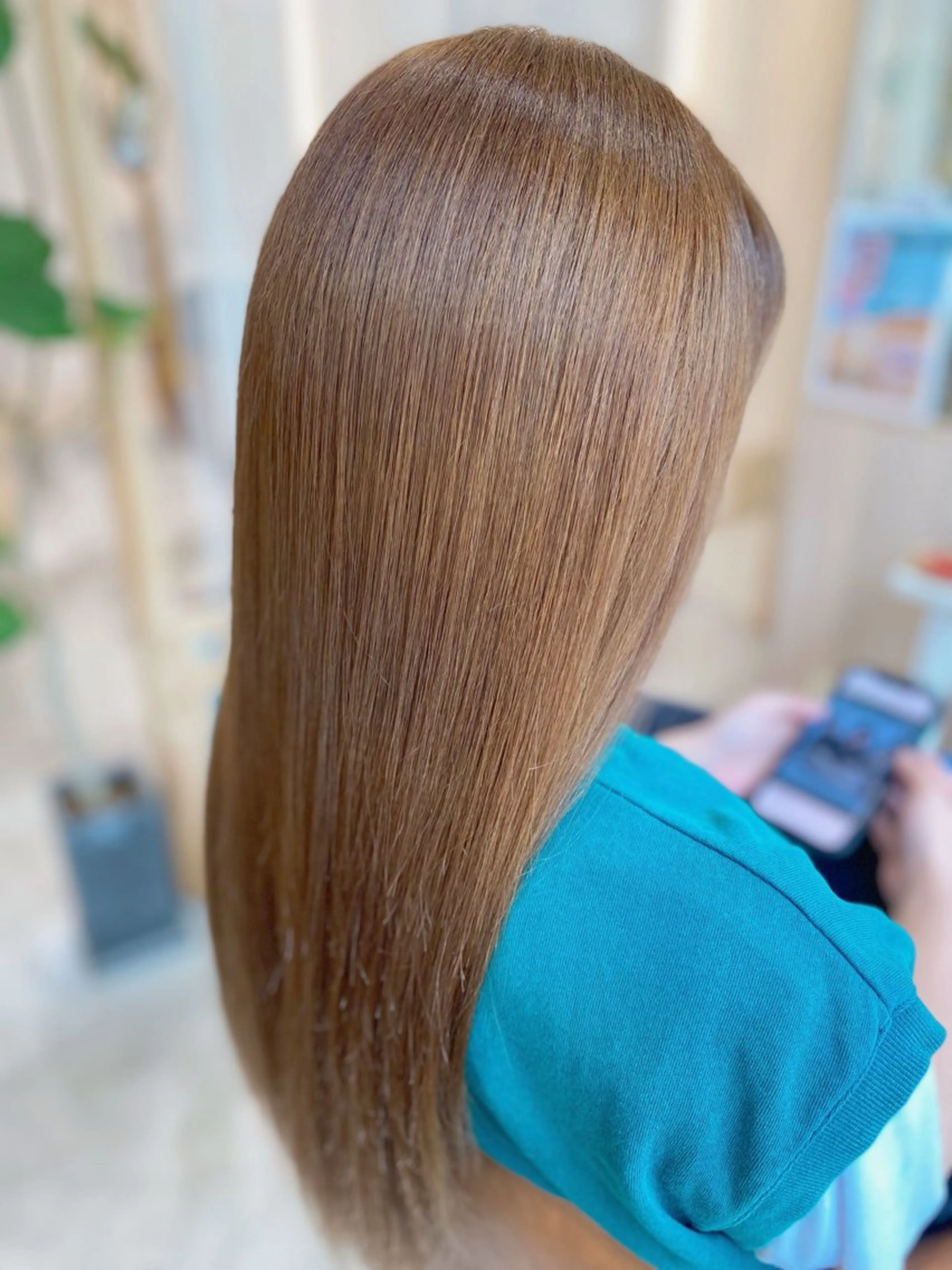 ロング カラー 縮毛矯正 anvie 森本月和早のヘアスタイル