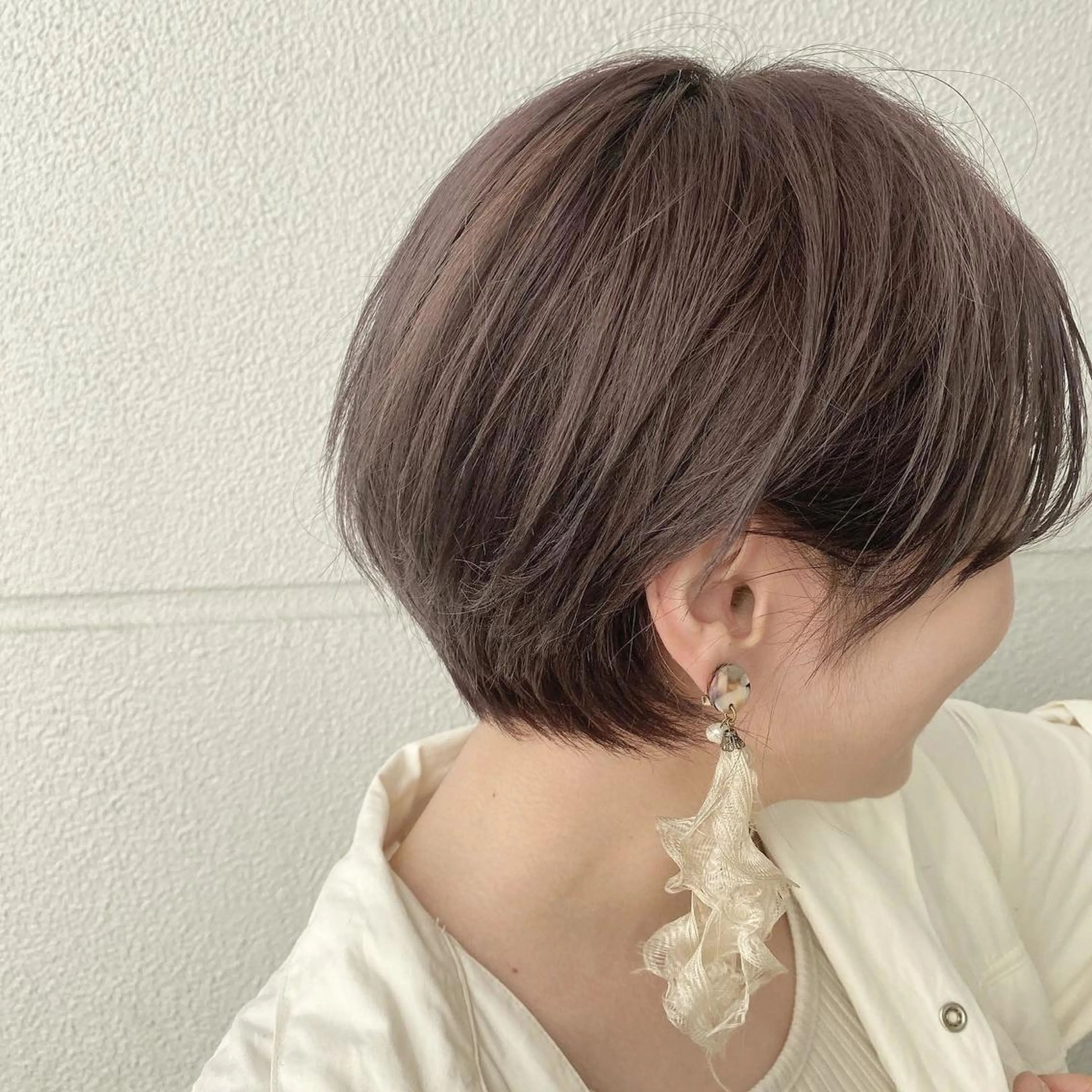 ショート ショートヘア 佐々木 優衣のヘアスタイル