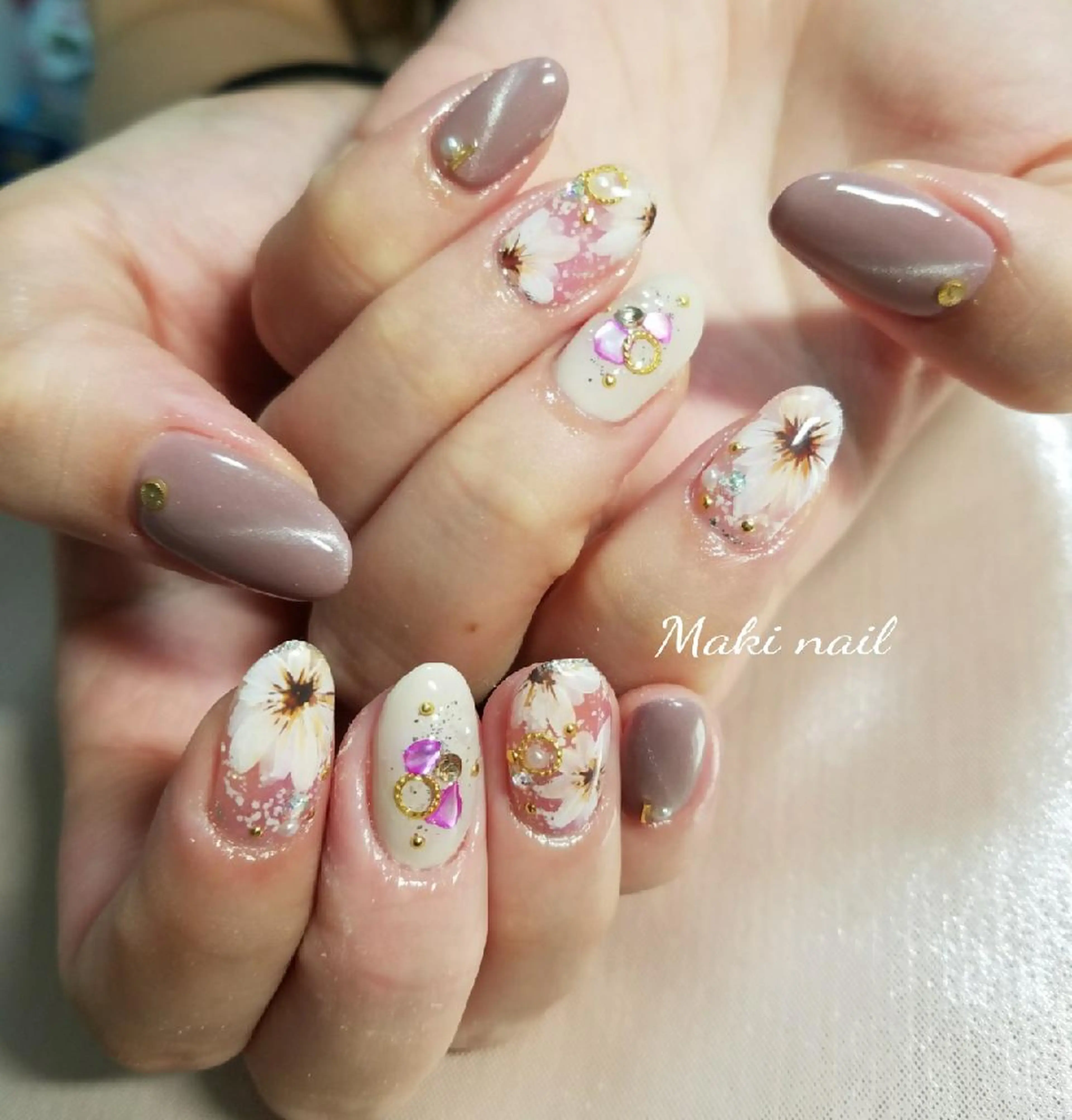 ネイル ジェルネイル   MAKI NAILのネイルデザイン