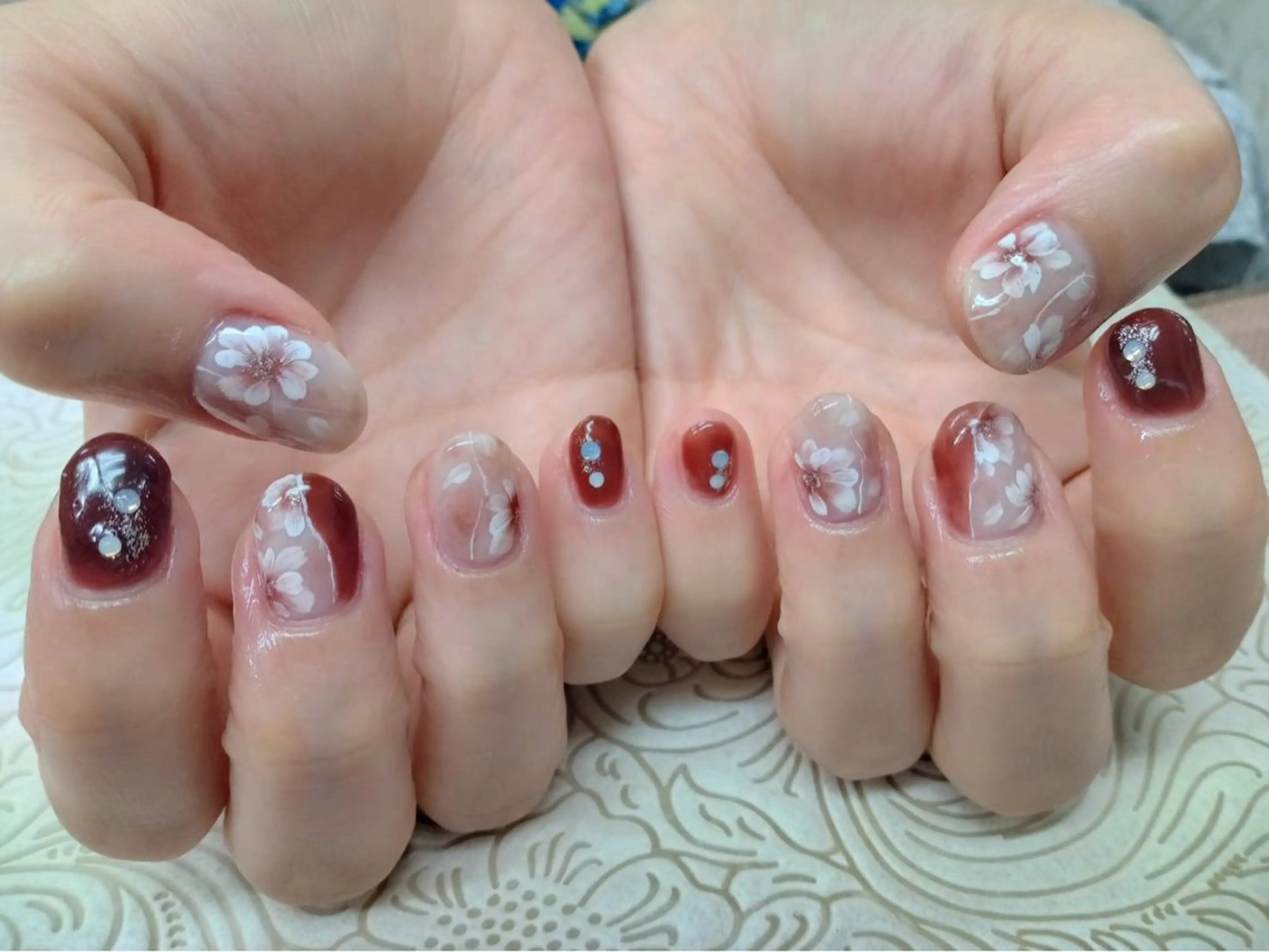 ネイル フラワーネイル precious nail roomのネイルデザイン