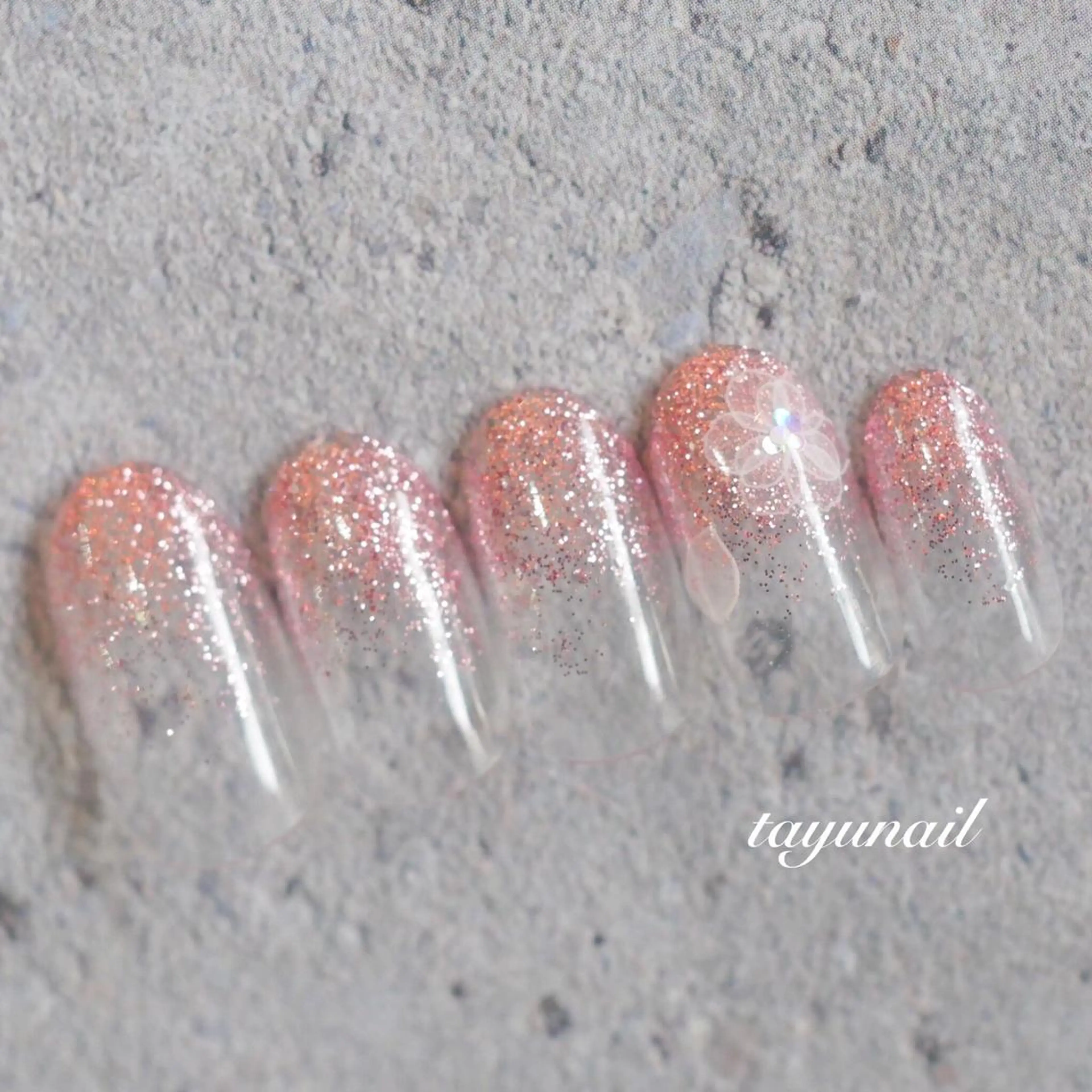 ネイル アートネイル ジェルネイル ニュアンスネイル ワンカラーネイル パラジェル ハンドネイル ネイルサロン 【たゆnail】のネイルデザイン