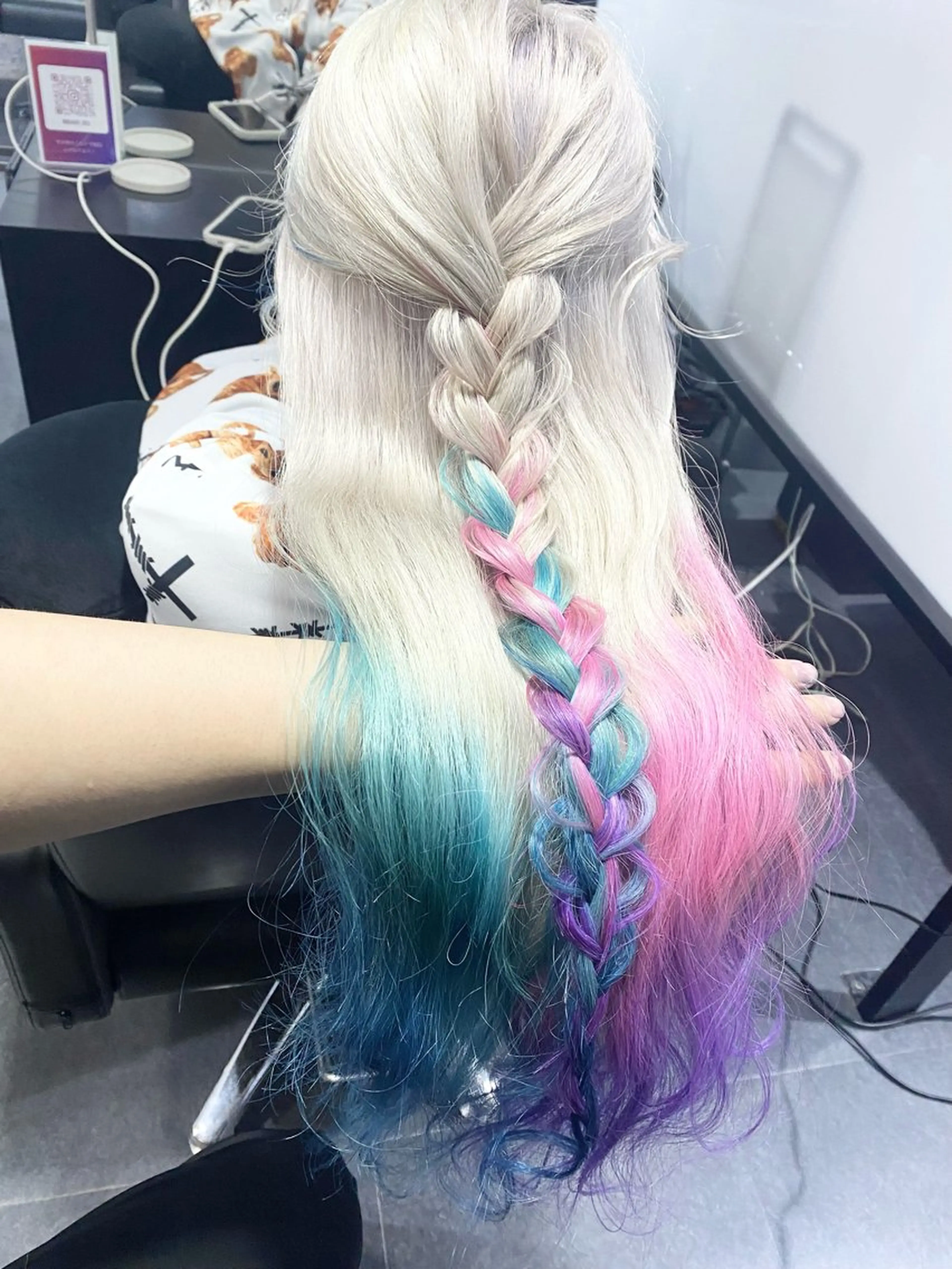 ロング カラー ブリーチ デザインカラー ヘアカラー パーソナルカラー診断 ホワイトカラー美座尊のその他イメージ