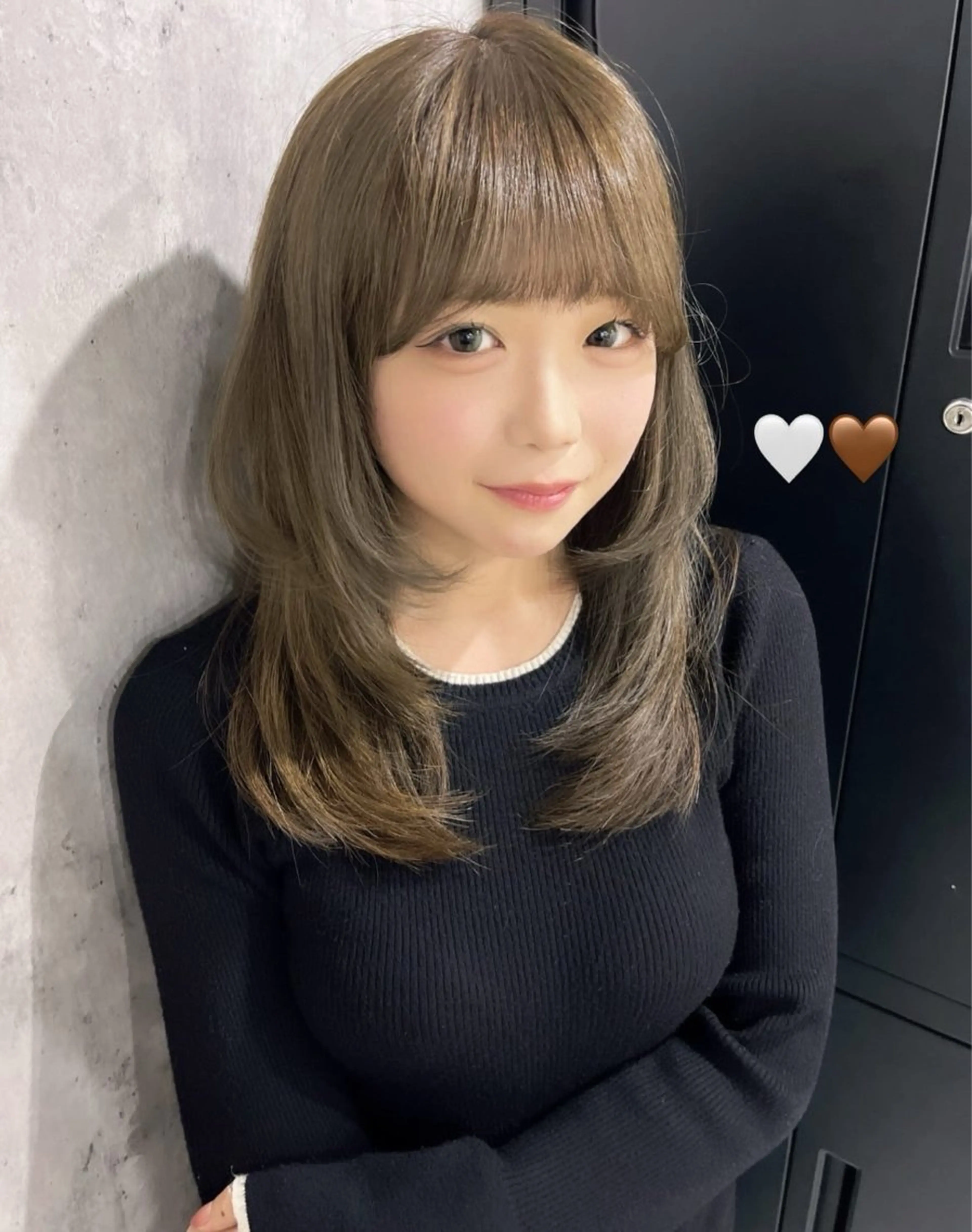 ミディアム ミディアムレイヤー レイヤーカット coco横浜 チカのヘアスタイル
