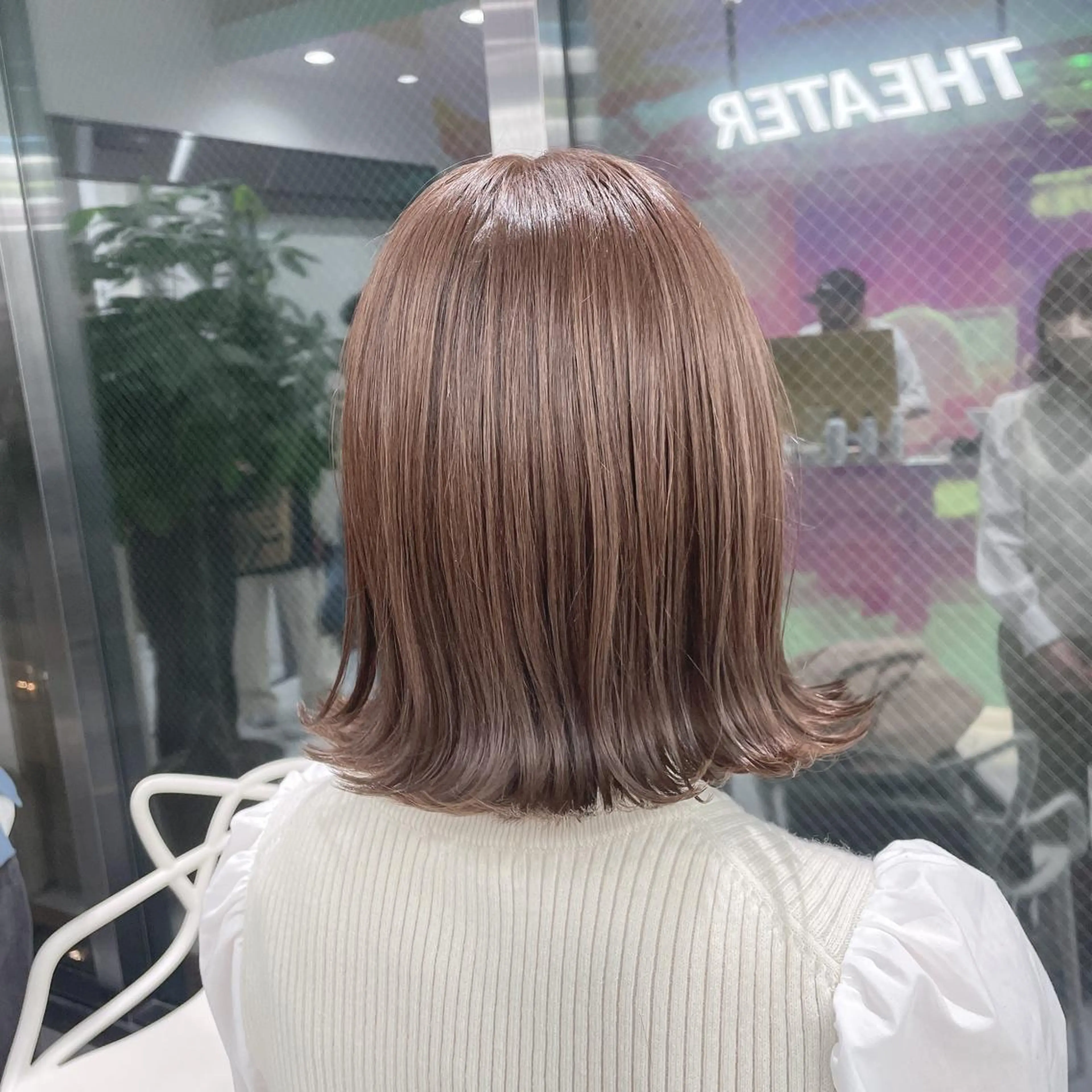 ミディアム カラー ベージュカラー 黒髪 ブリーチ ブルーカラー ブルーブラック 韓国ヘア指名率 No. 1小堀京介のヘアスタイル