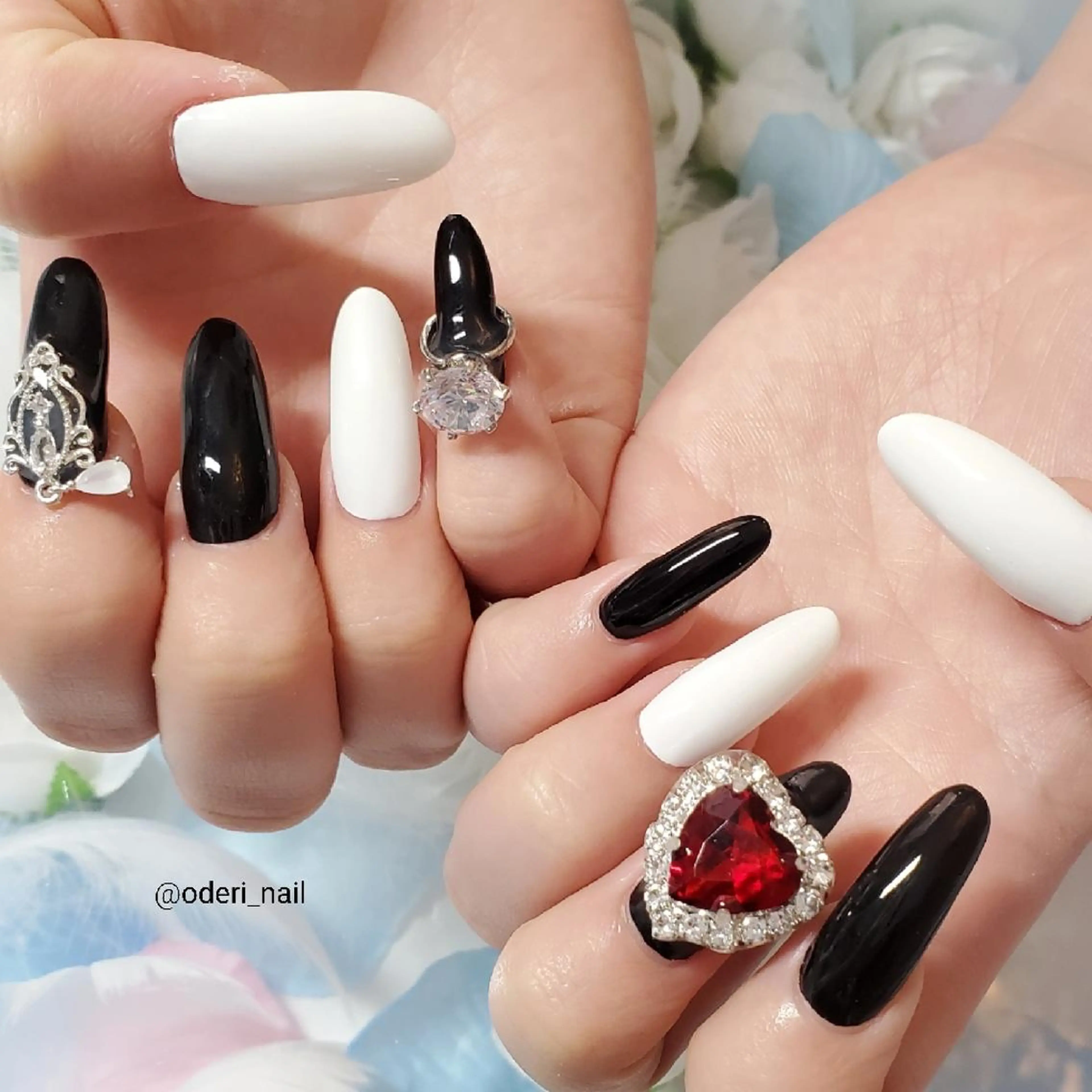 ネイル アートネイル ジェルネイル ハート おで@ oderi_nailのネイルデザイン