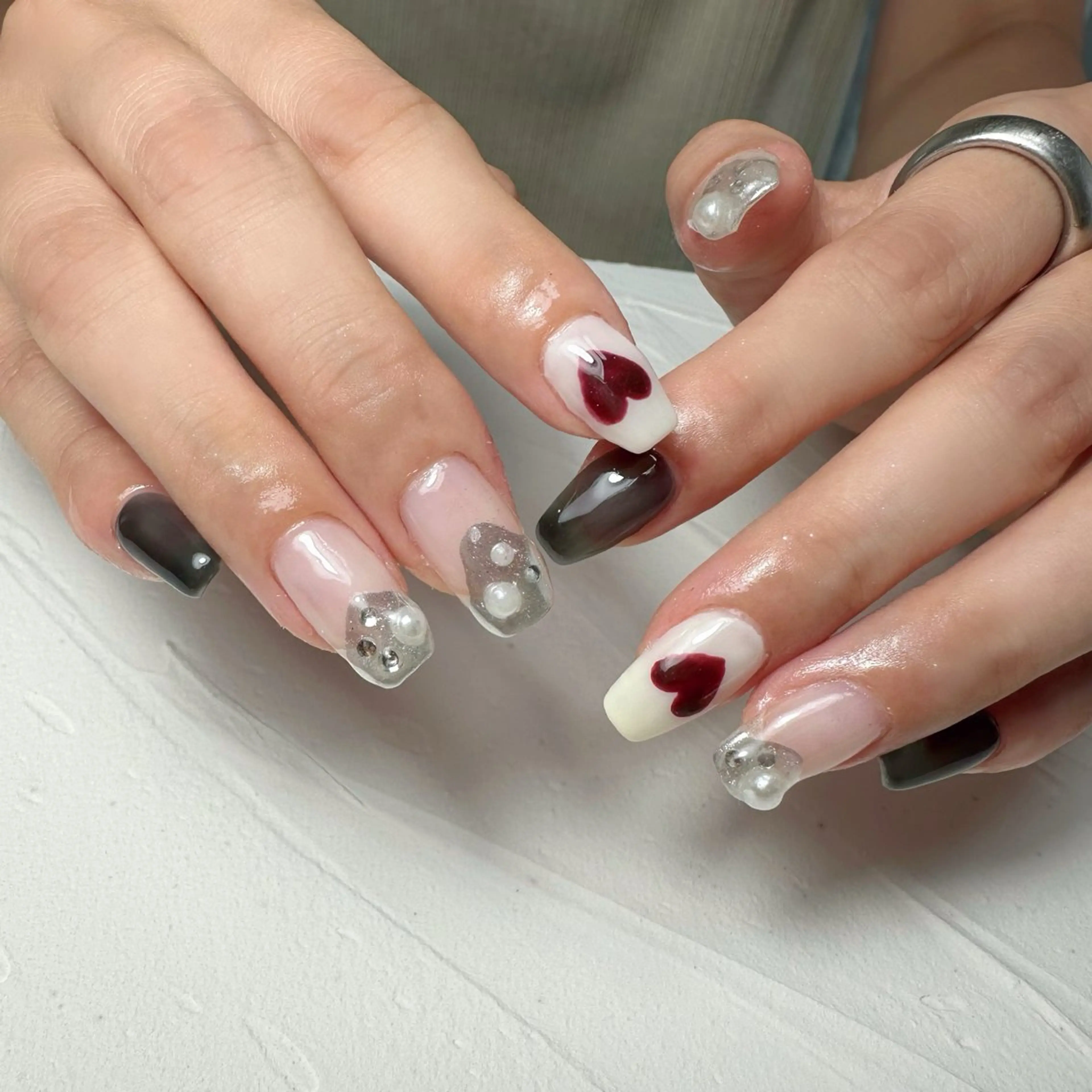 ネイル ハンドネイル Seeil .のネイルデザイン