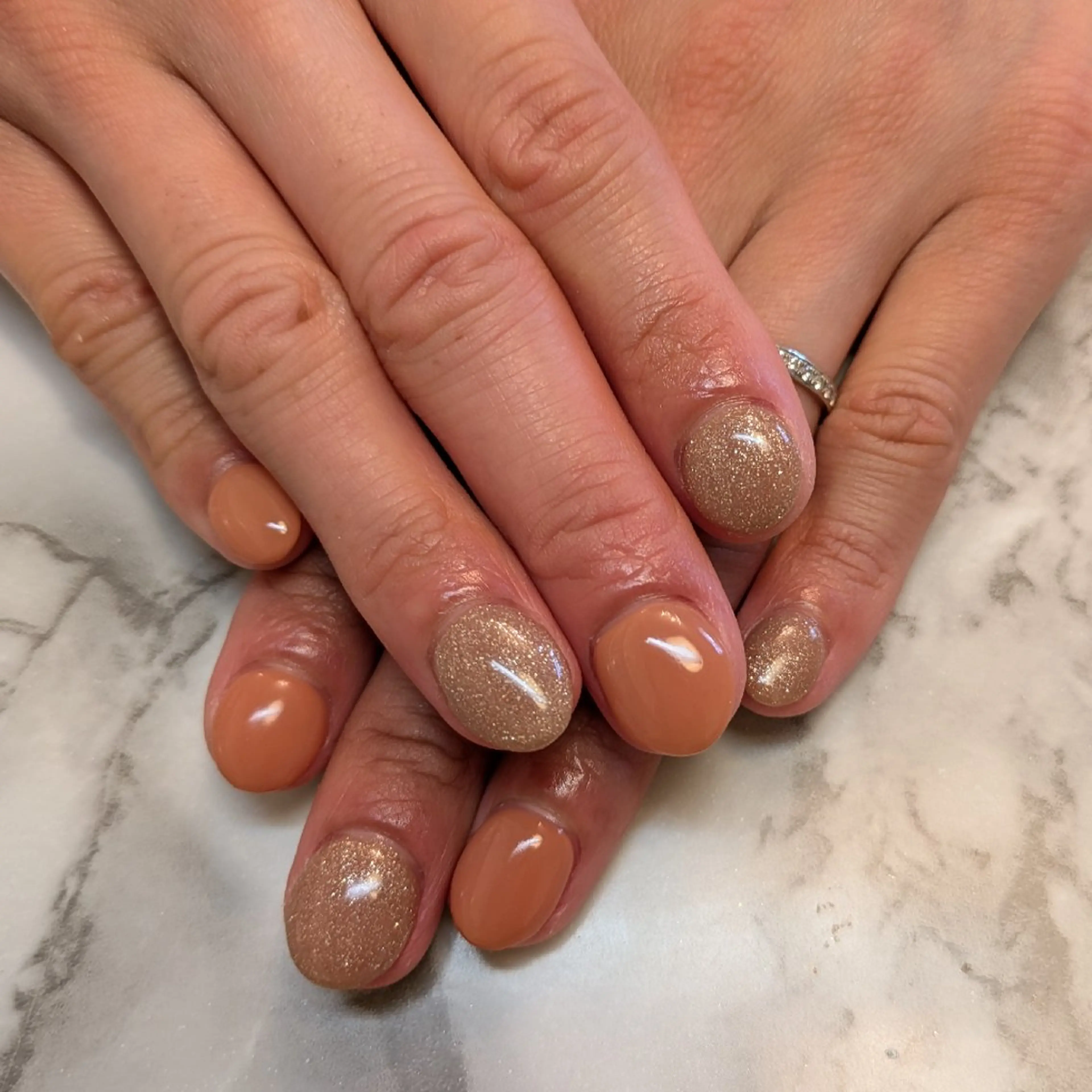 ネイル シンプルネイル ジェヌインネイル 河内のネイルデザイン