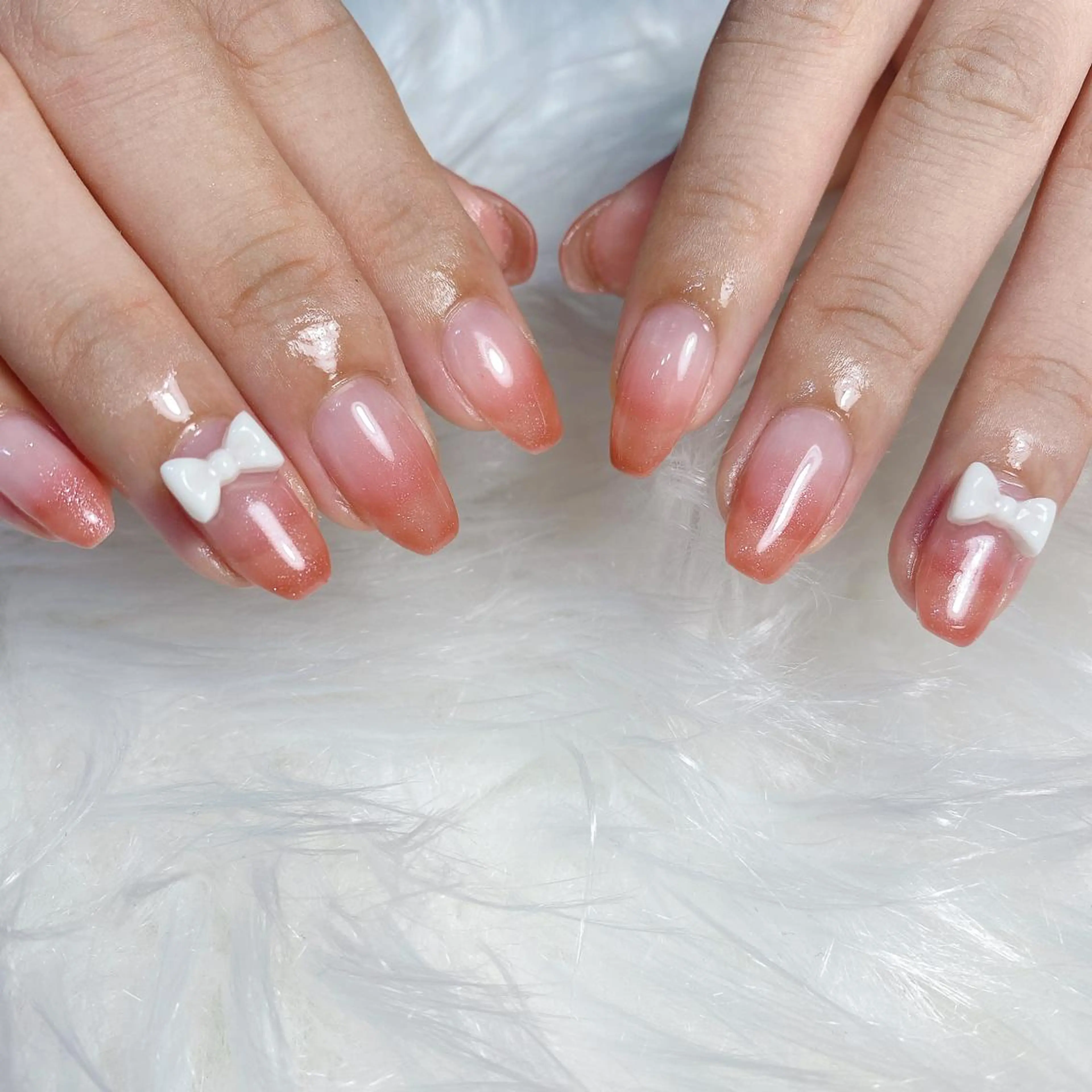 ネイル グラデーション リボン ハンドネイル nail salon Soraのネイルデザイン