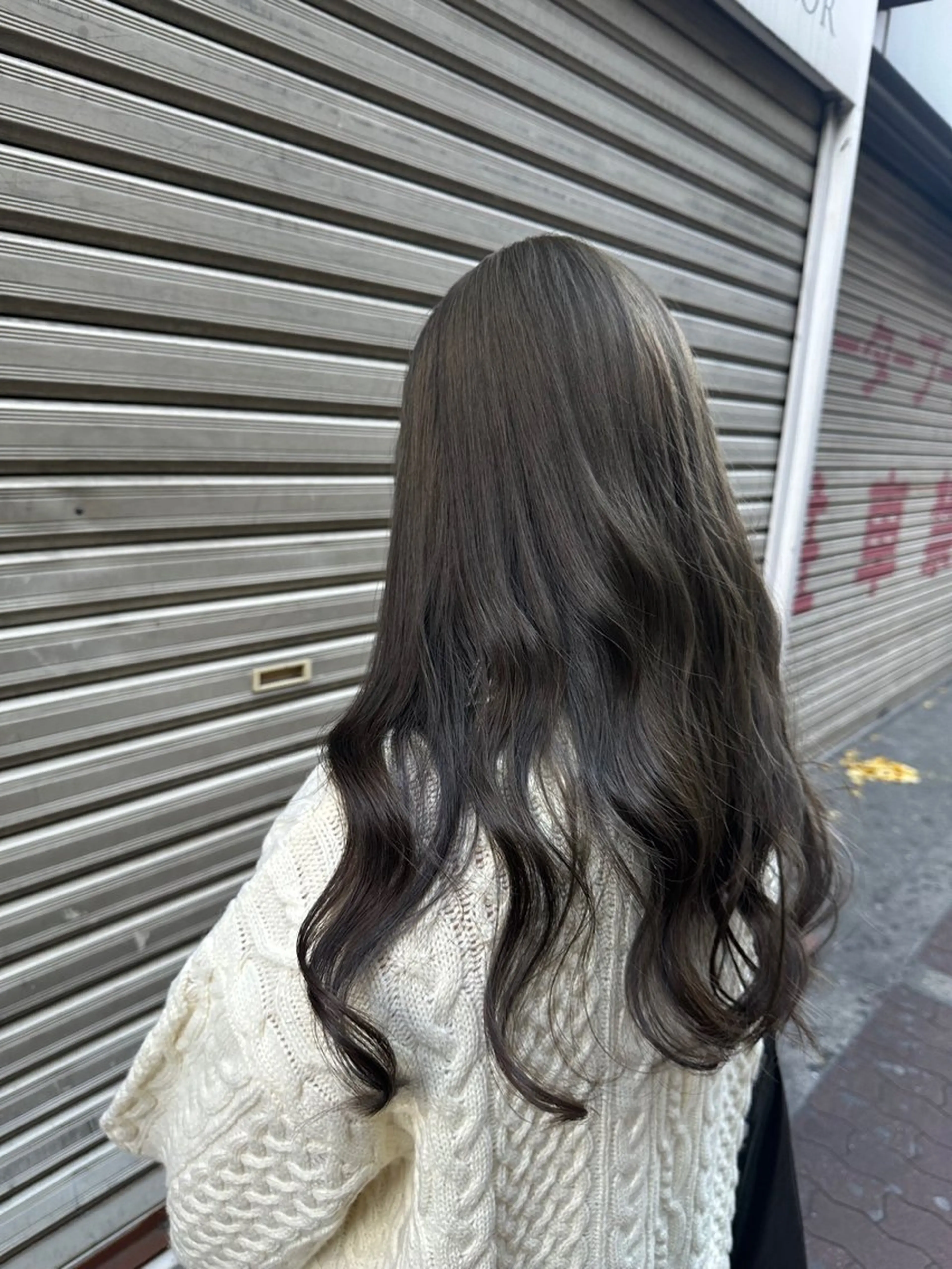 ロング ブリーチカラー KONNOのヘアスタイル