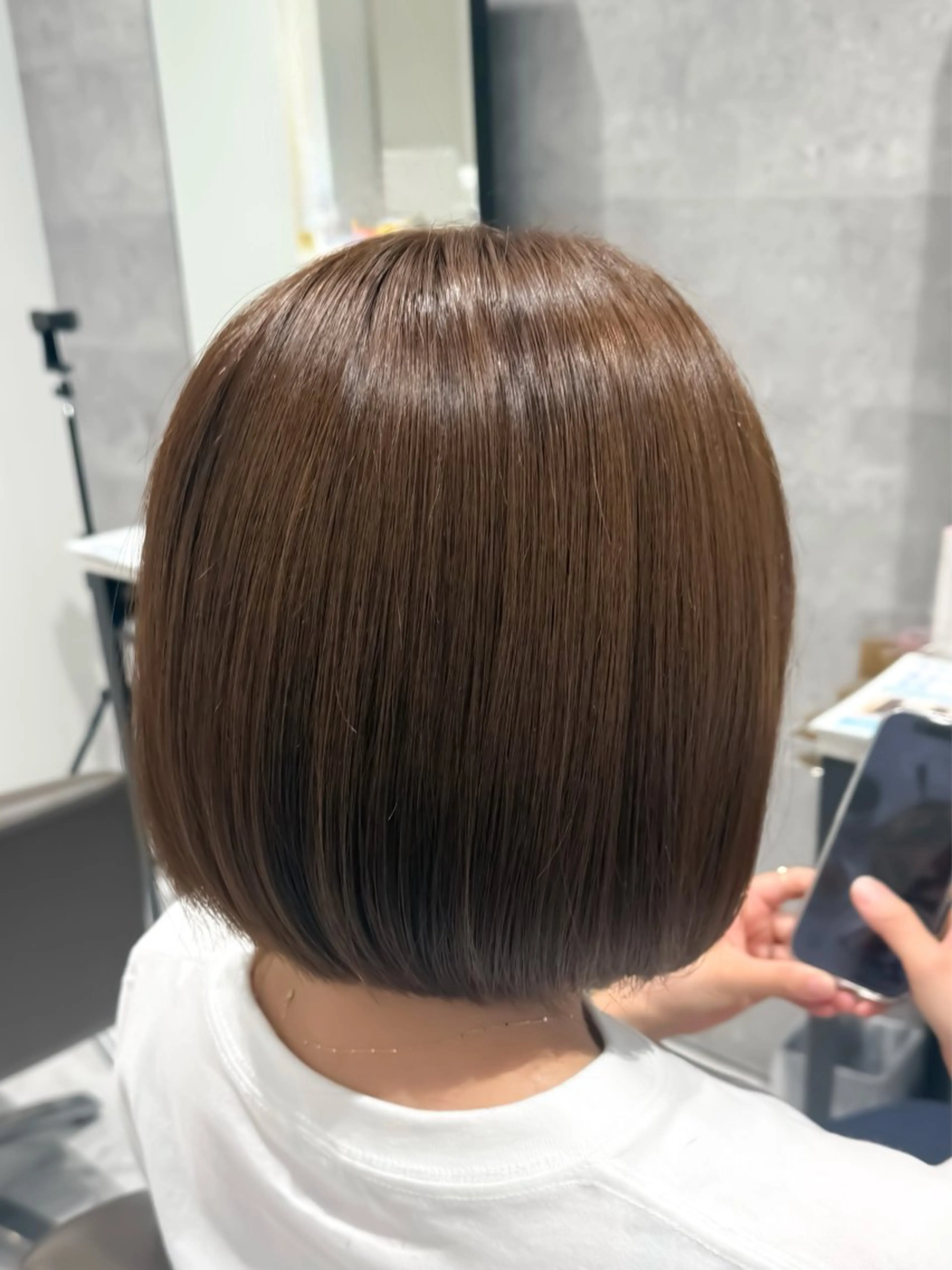 カラー アッシュ ブラウンカラー 透明感カラー イルミナカラー Grow by NYNY 馬渡 真輝のヘアスタイル
