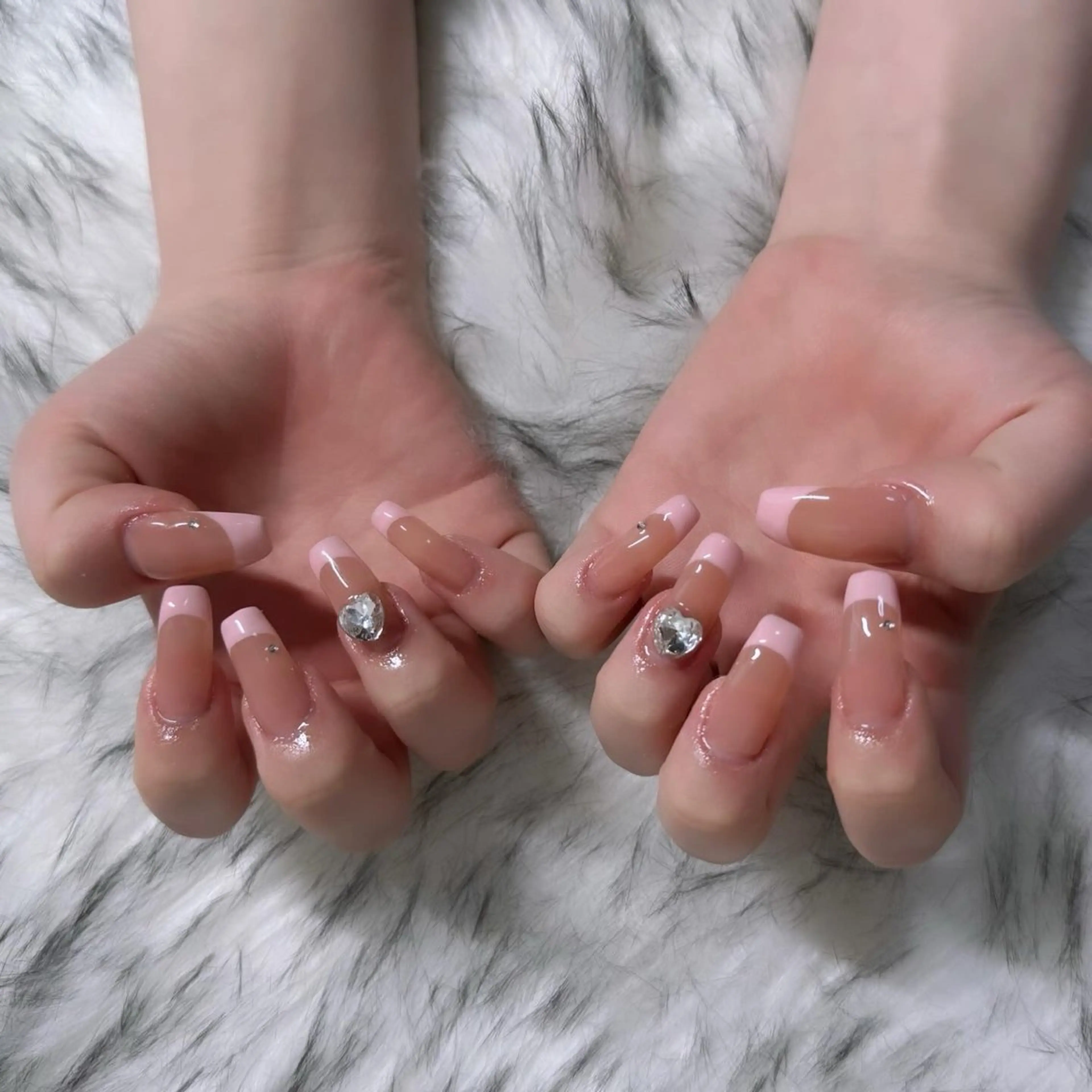 ロング ハンドネイル mao .のネイルデザイン