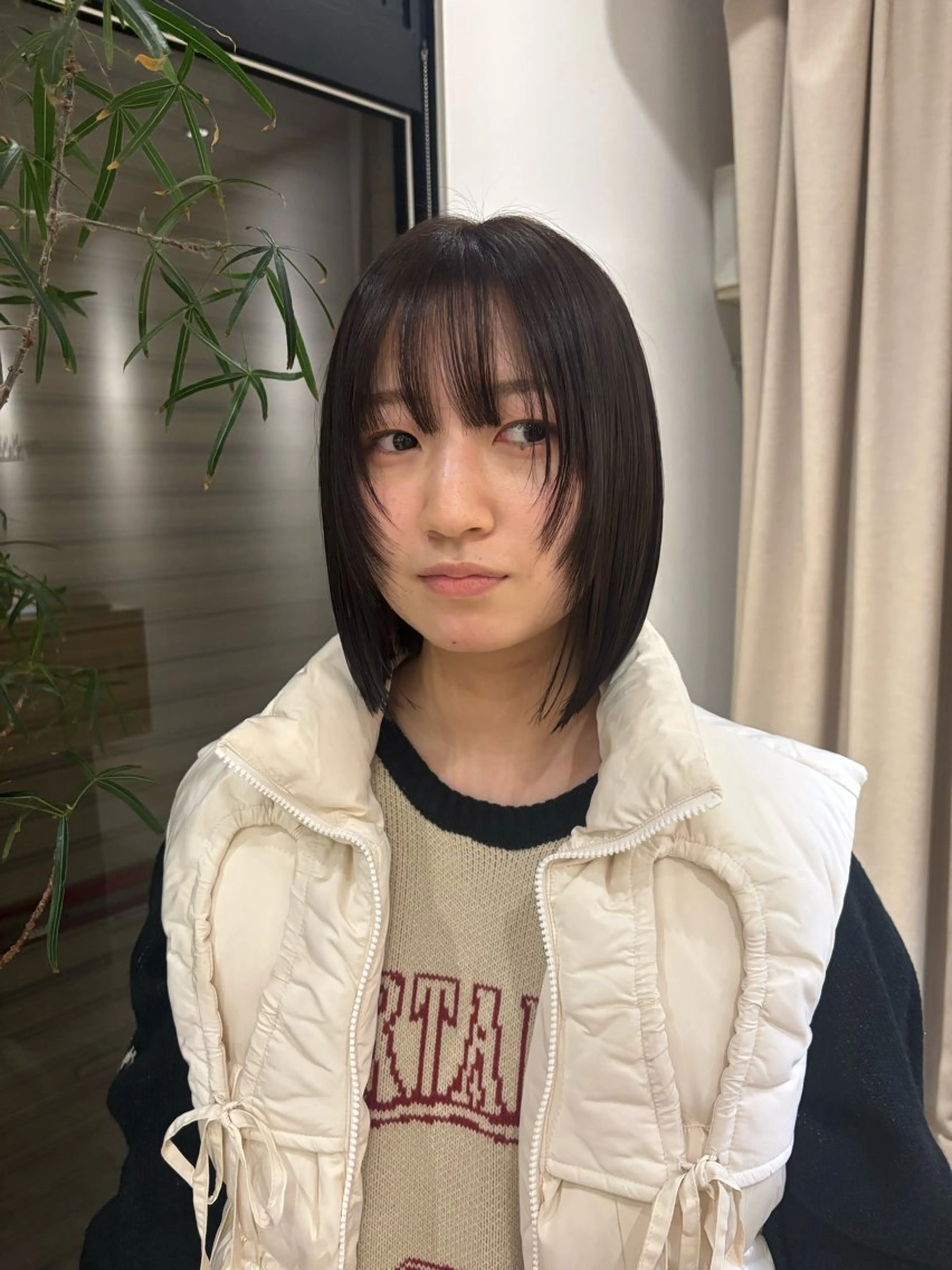 ショート カラー グレージュ オリーブグレージュ オリーブグレー ヘアカラー NAVY/ Miharuのヘアスタイル